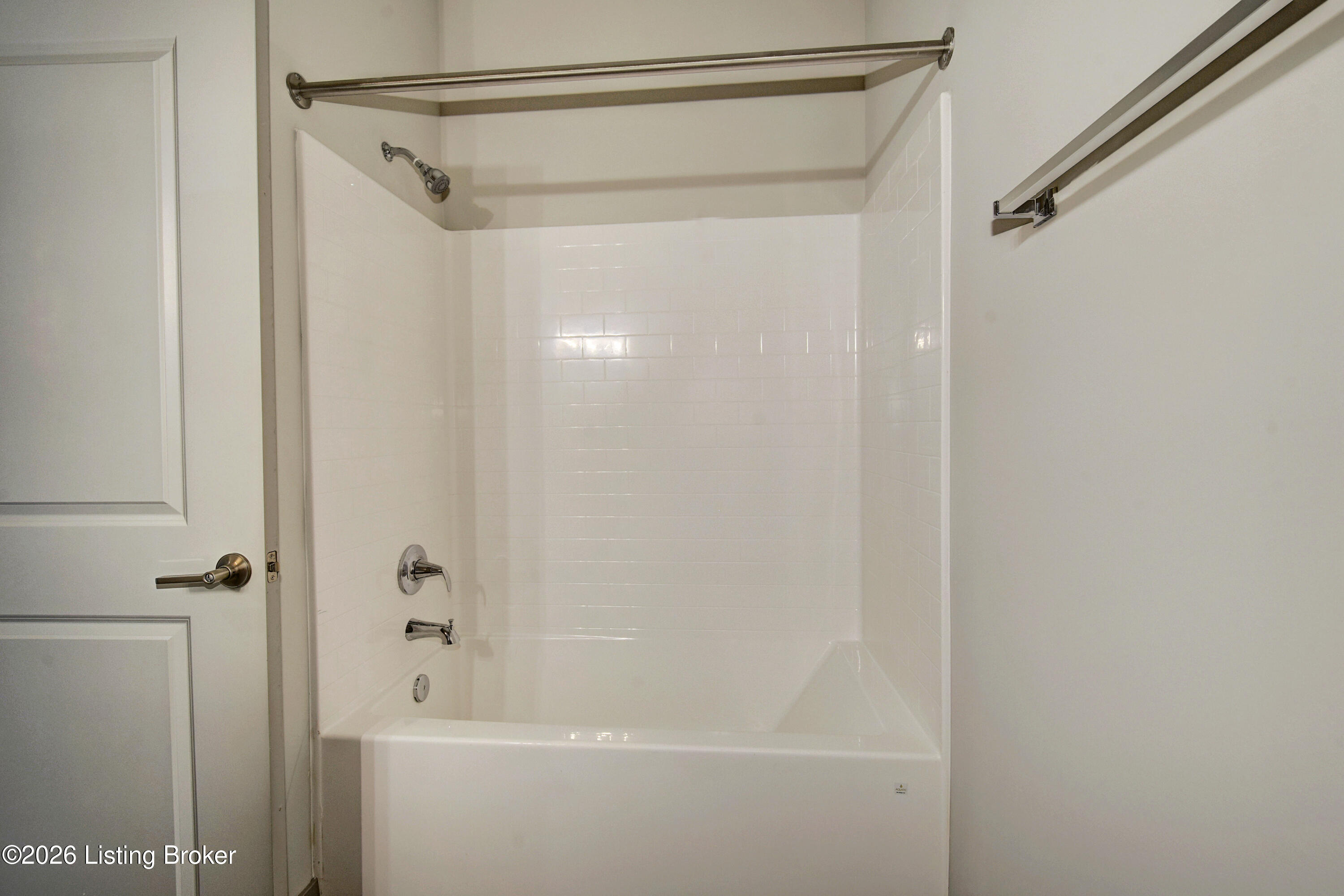 11707 Longevity Ln Property Photo 12