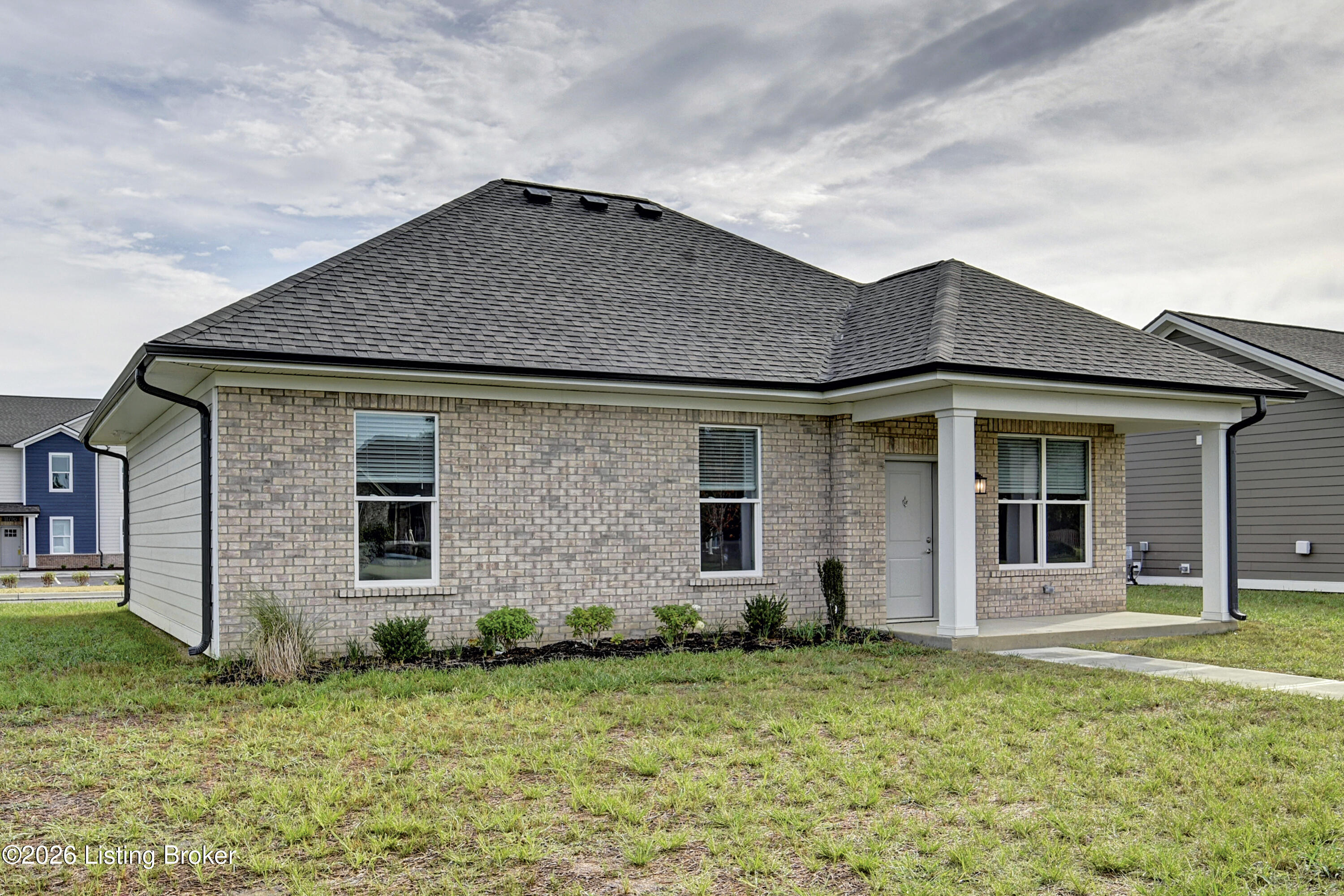 11707 Longevity Ln Property Photo 17
