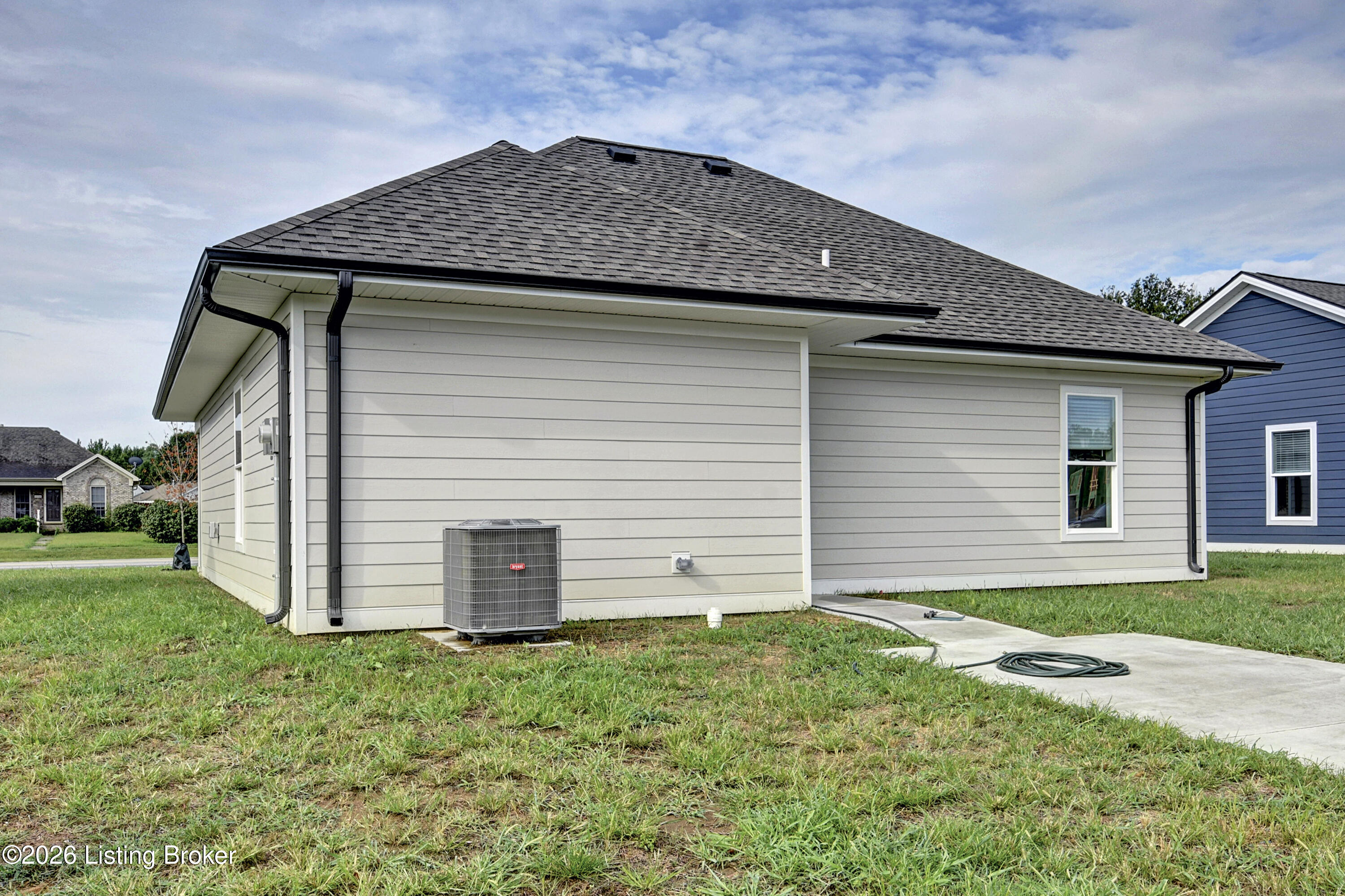 11707 Longevity Ln Property Photo 22