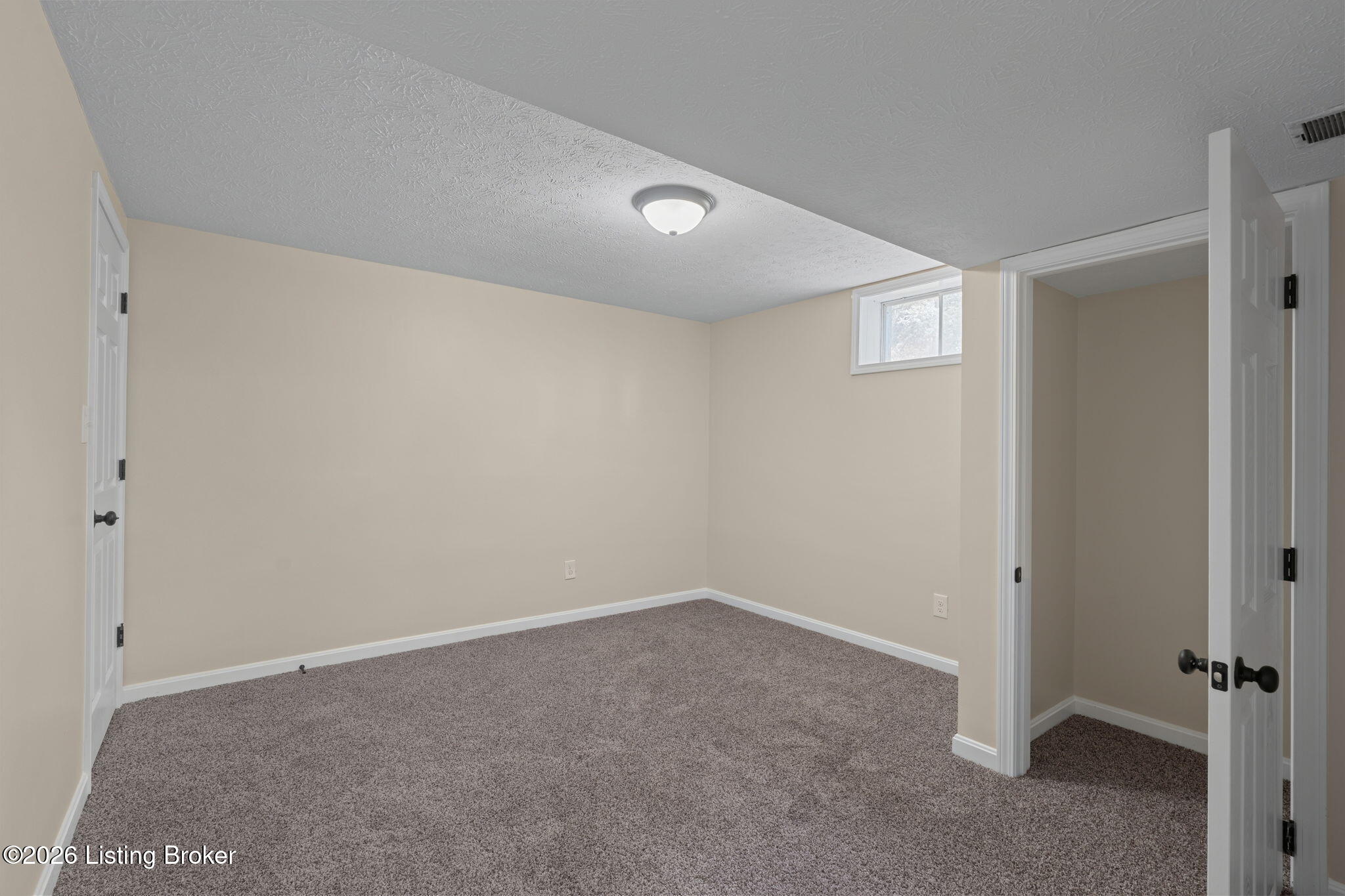 3884 Rineyville Rd Property Photo 20