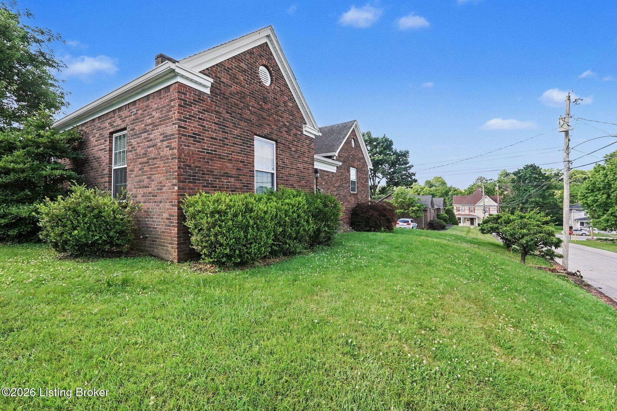 107 Covington Ave Property Photo 24