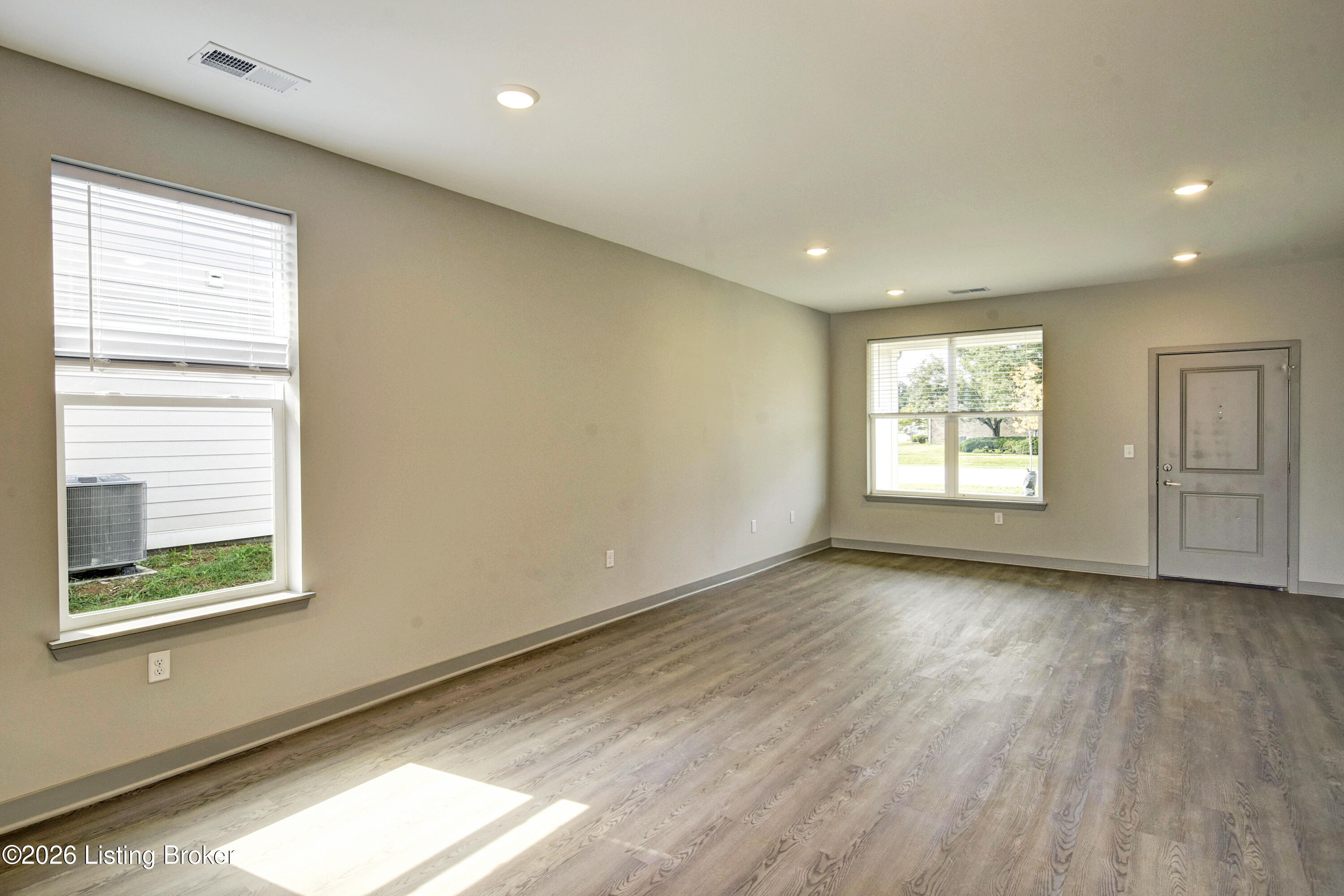11703 Longevity Property Photo 2