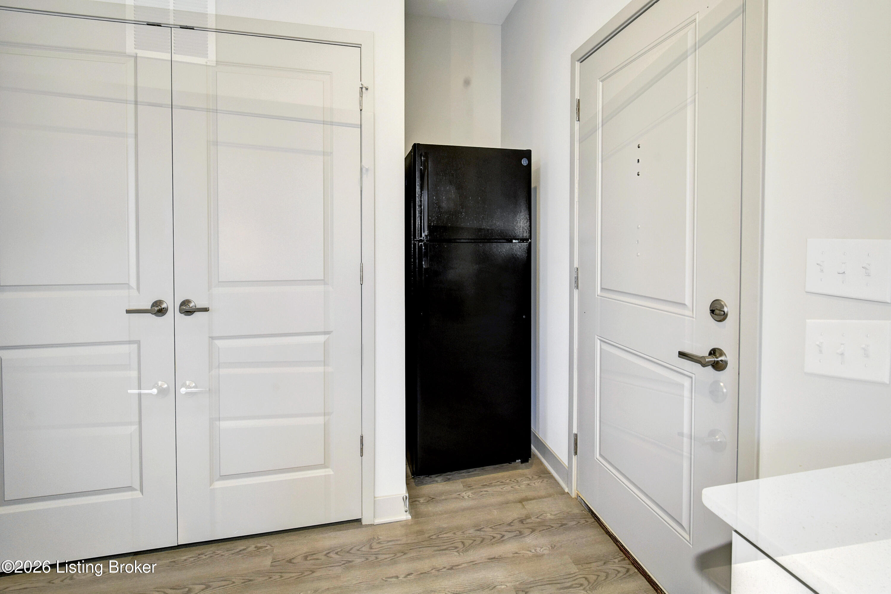 11713 Longevity Ln Property Photo 9