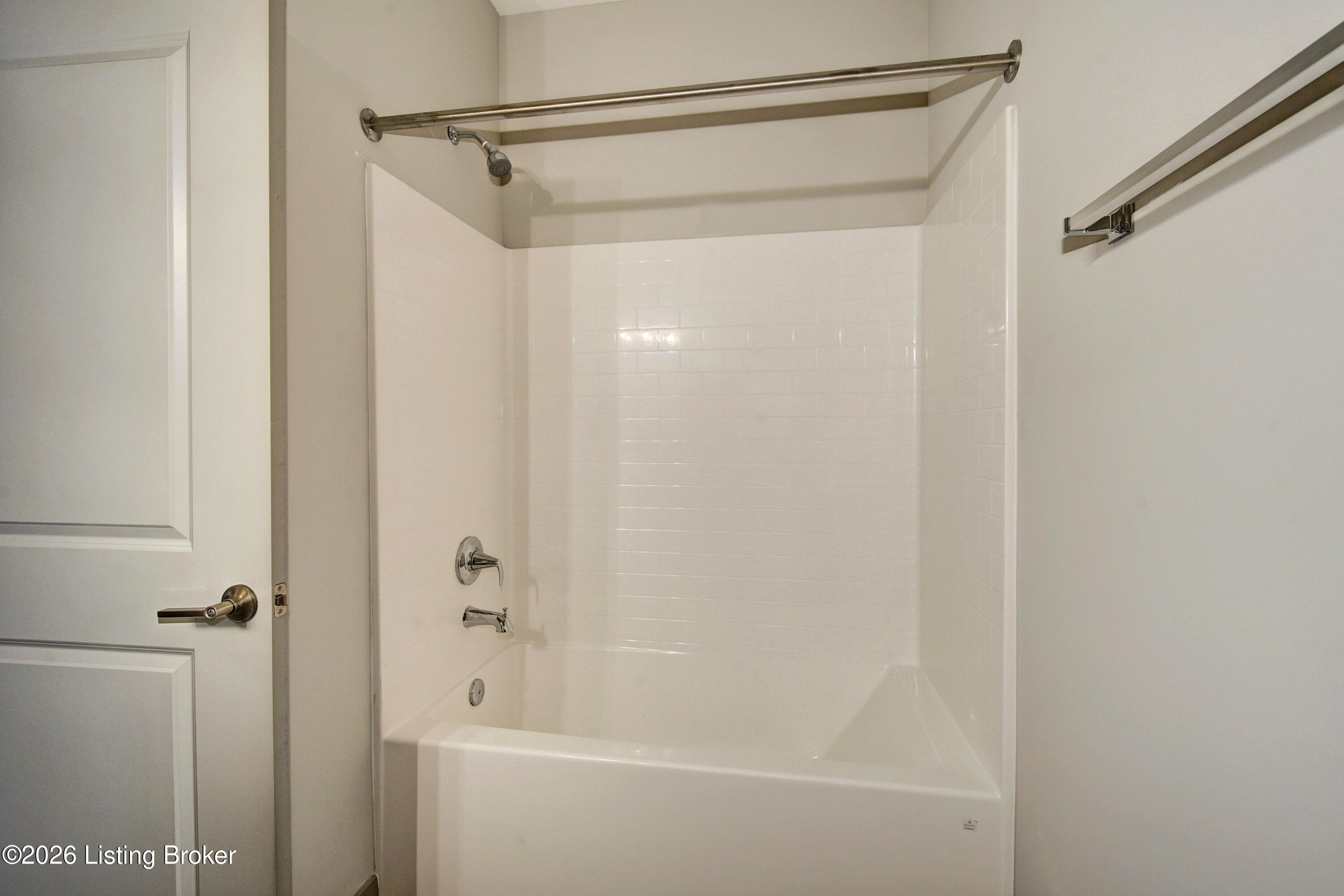11713 Longevity Ln Property Photo 16