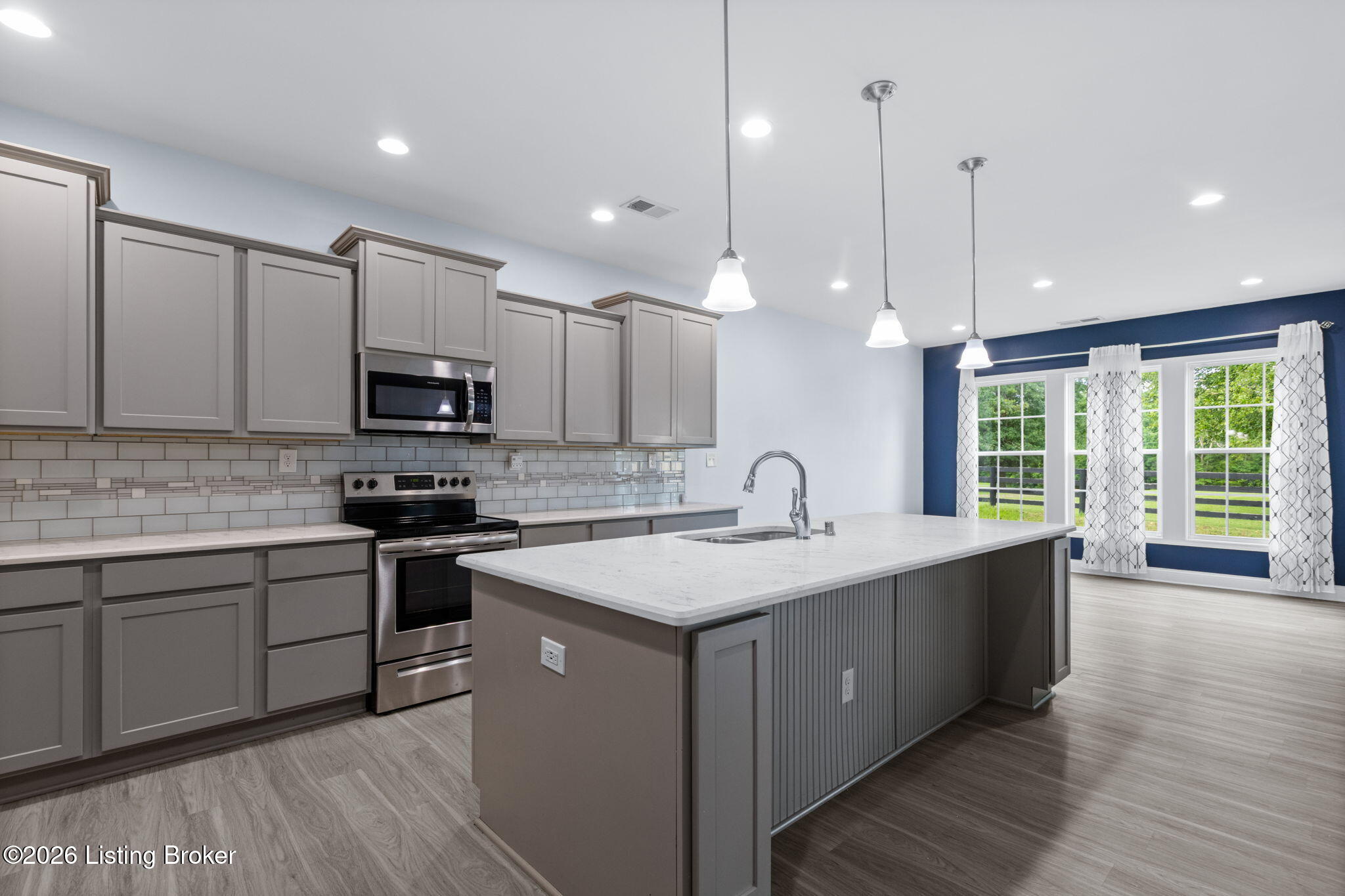 8802 Talon Ridge Dr Property Photo 12