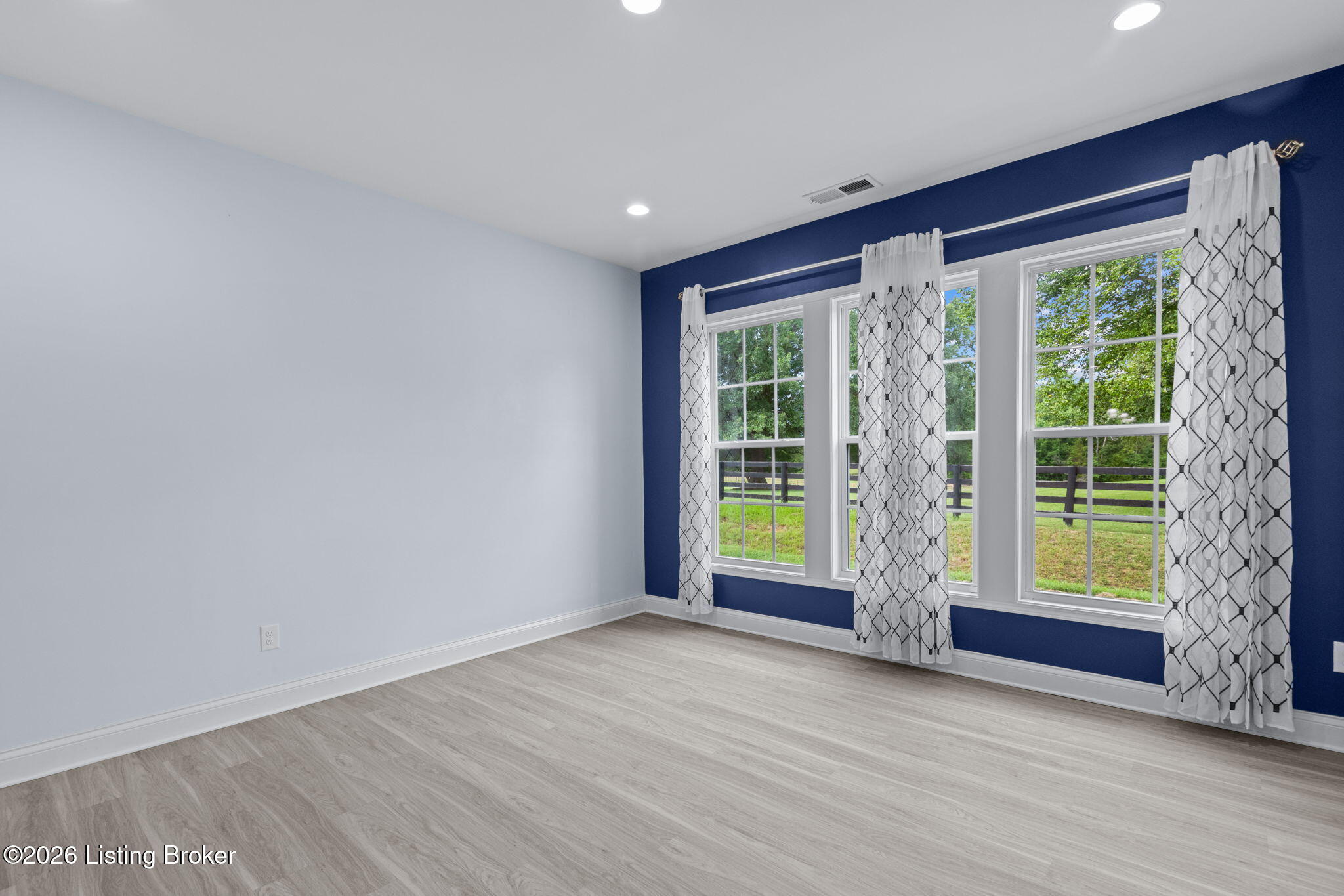 8802 Talon Ridge Dr Property Photo 21