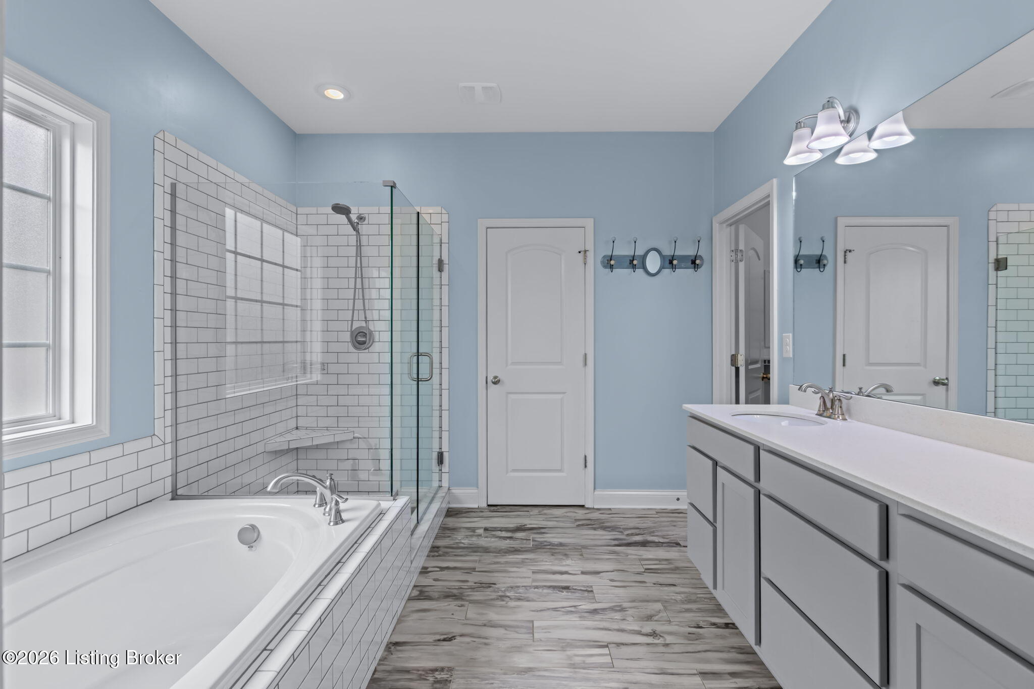 8802 Talon Ridge Dr Property Photo 31