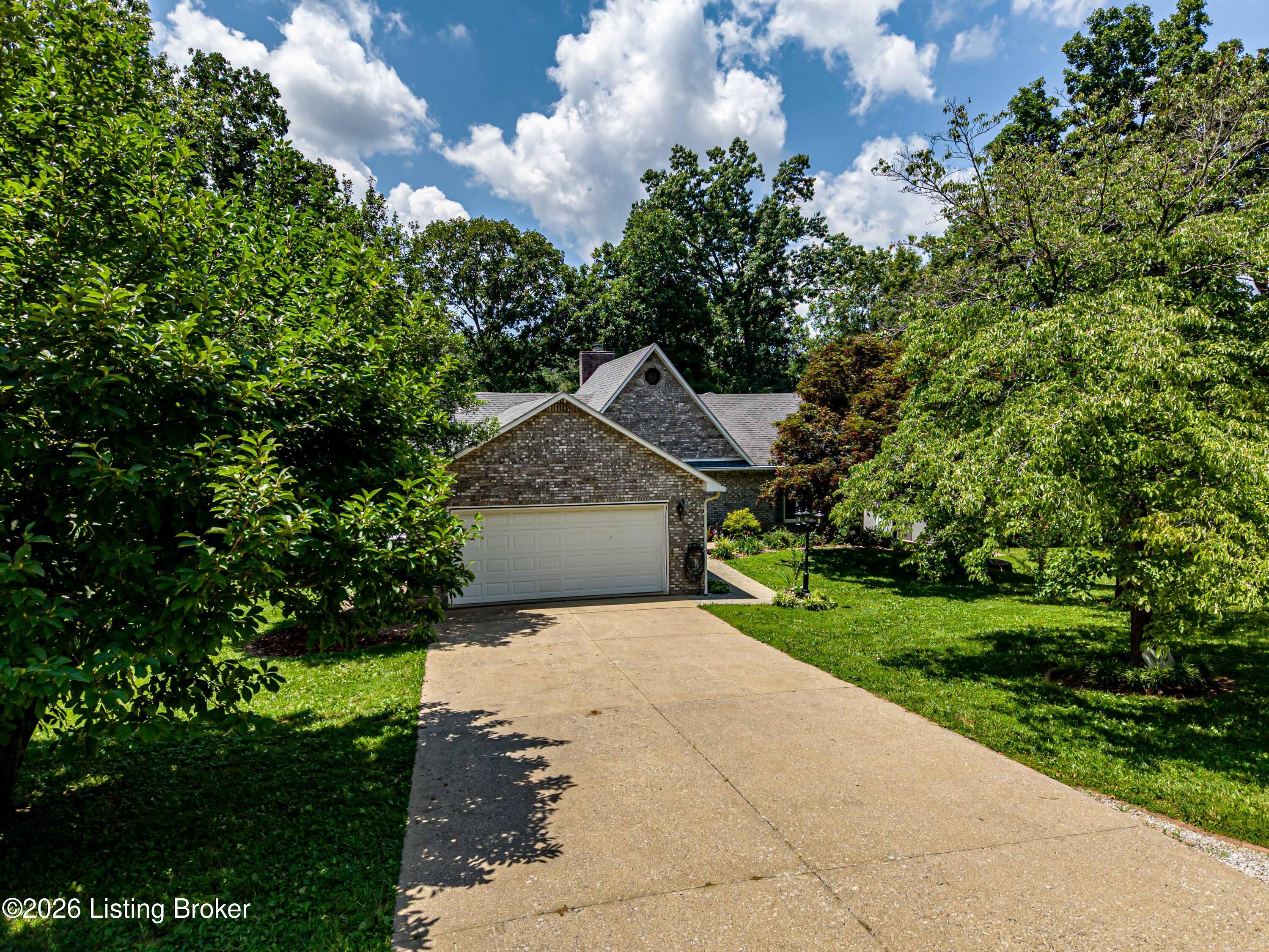 325 Quail Run Rd Property Photo 6