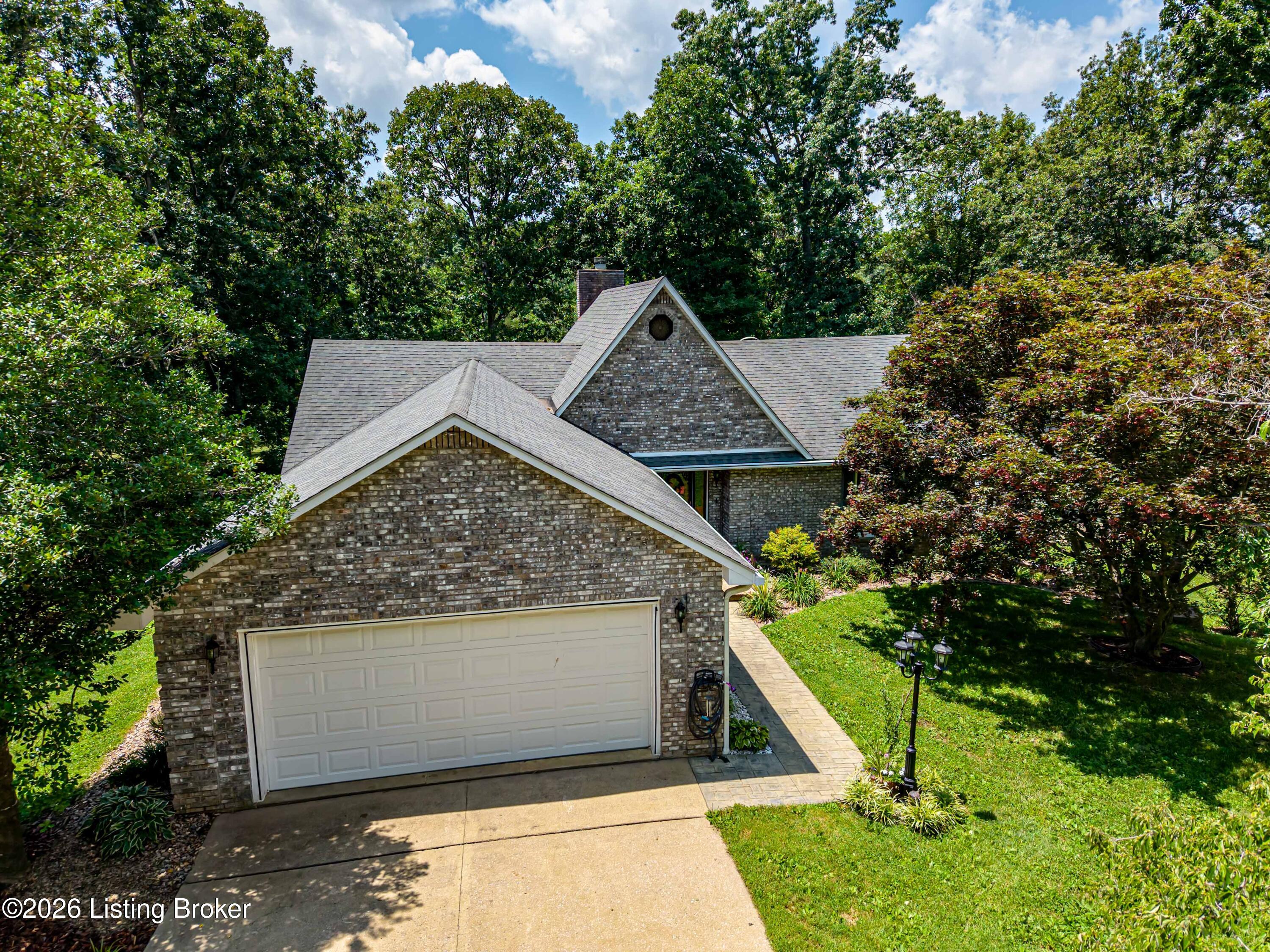 325 Quail Run Rd Property Photo 7