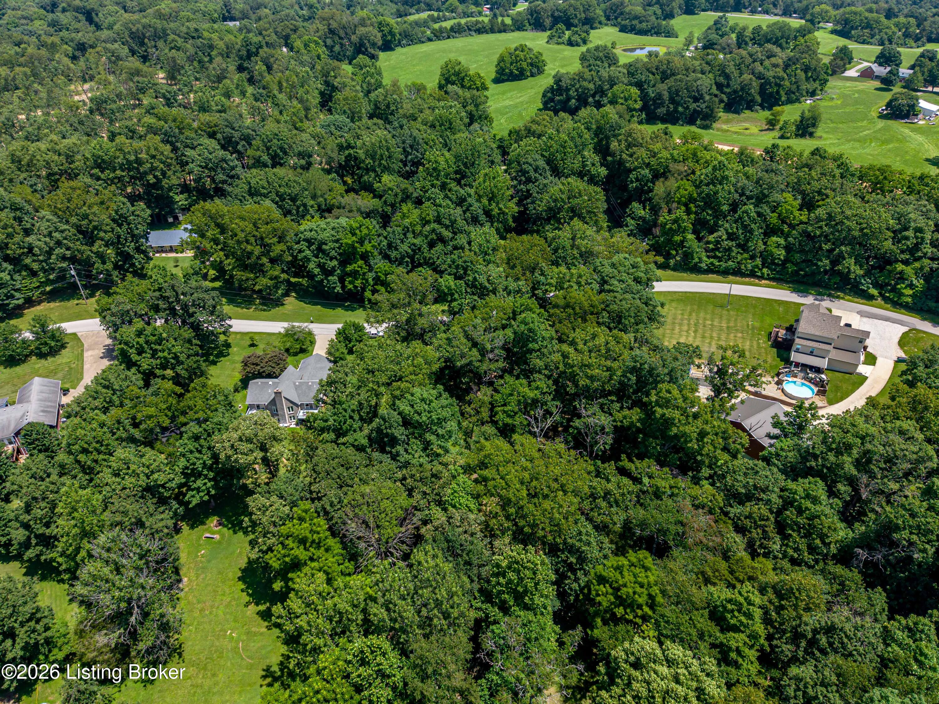 325 Quail Run Rd Property Photo 12