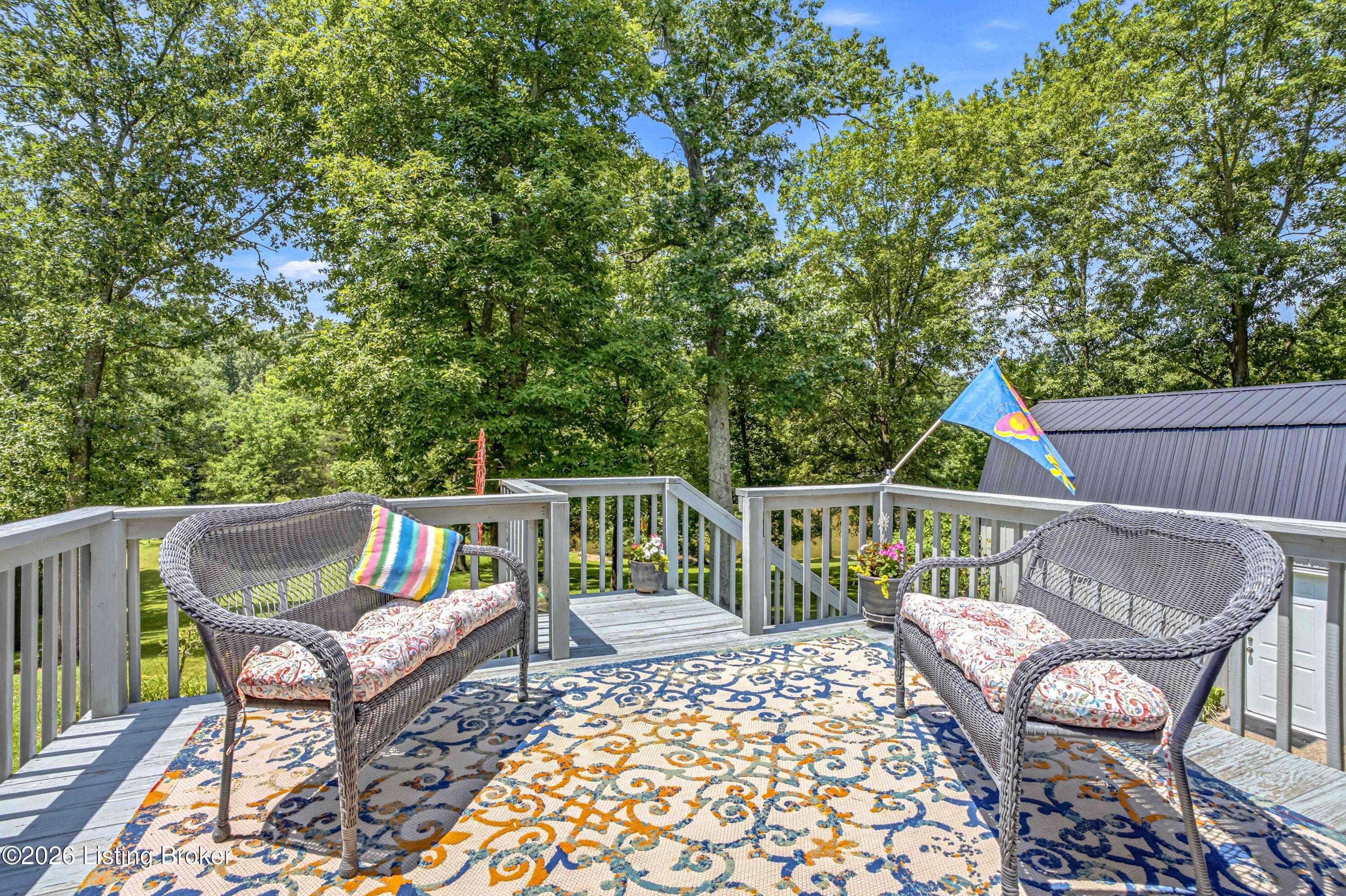 325 Quail Run Rd Property Photo 15