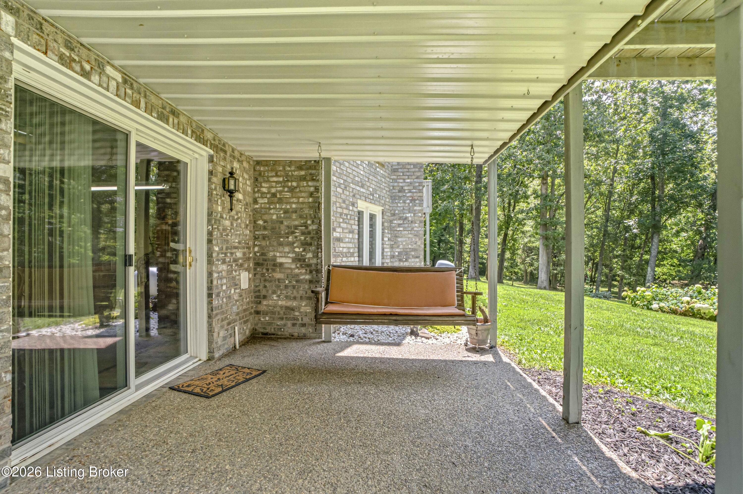 325 Quail Run Rd Property Photo 18