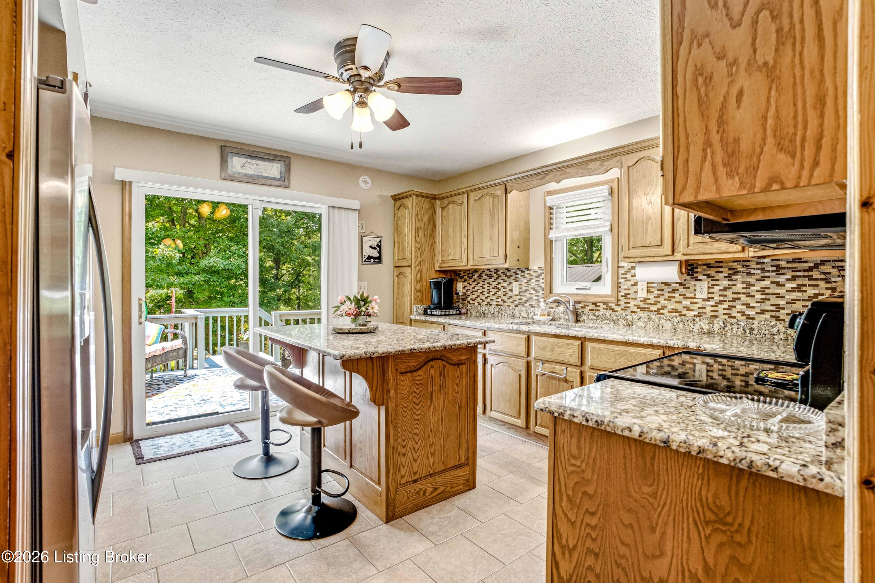 325 Quail Run Rd Property Photo 36