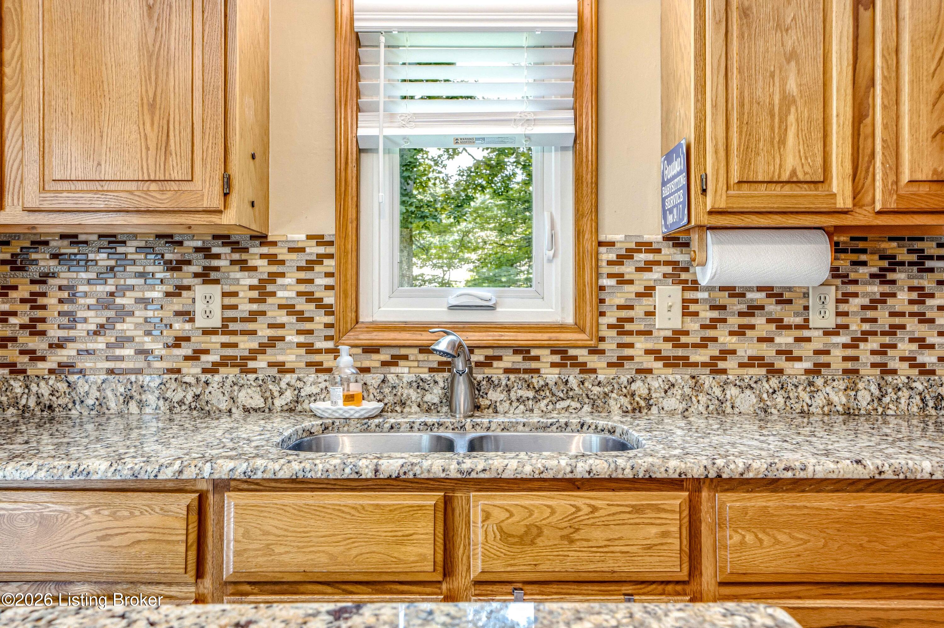 325 Quail Run Rd Property Photo 40