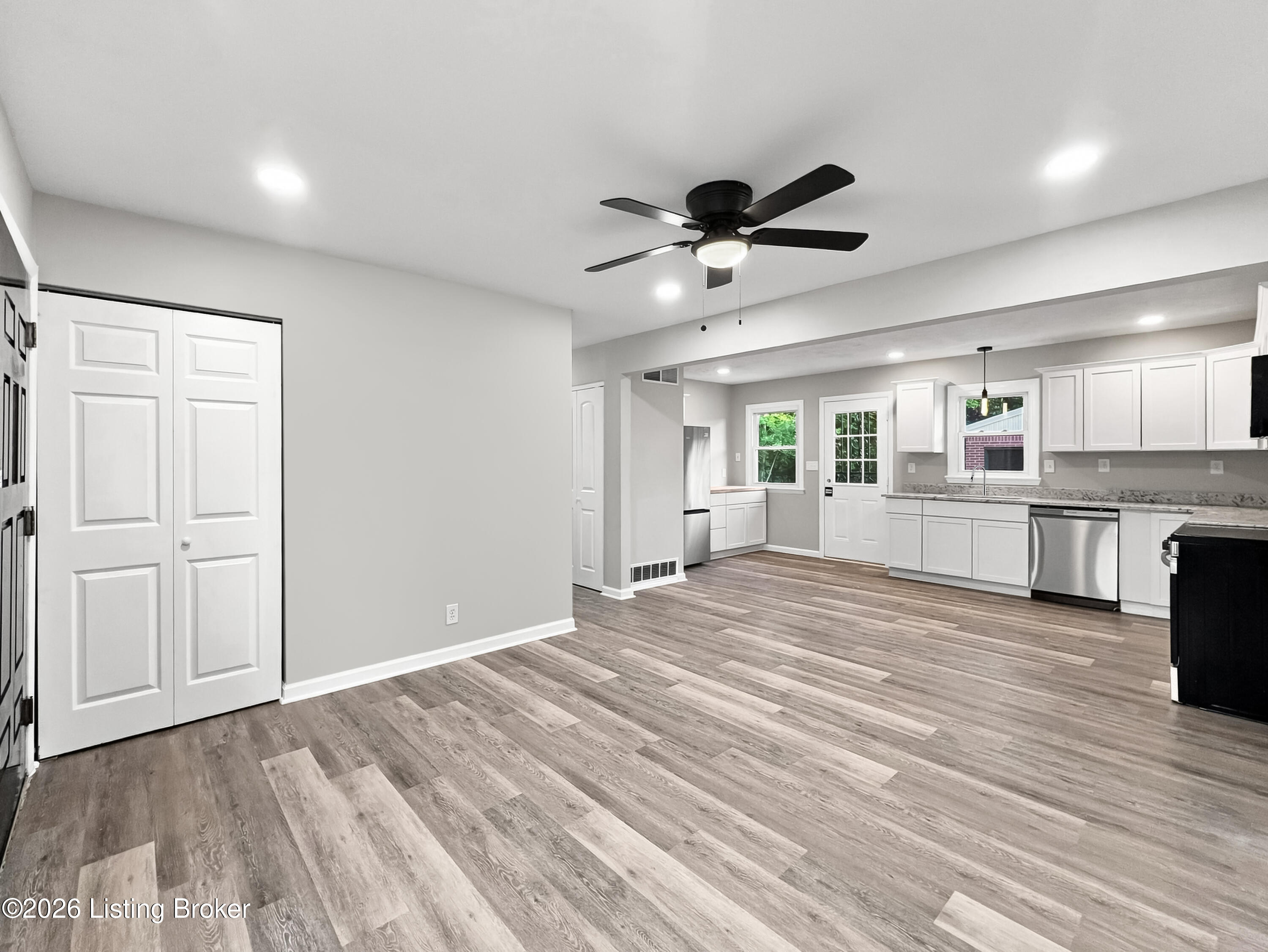 4502 Balaton Dr Property Photo 8