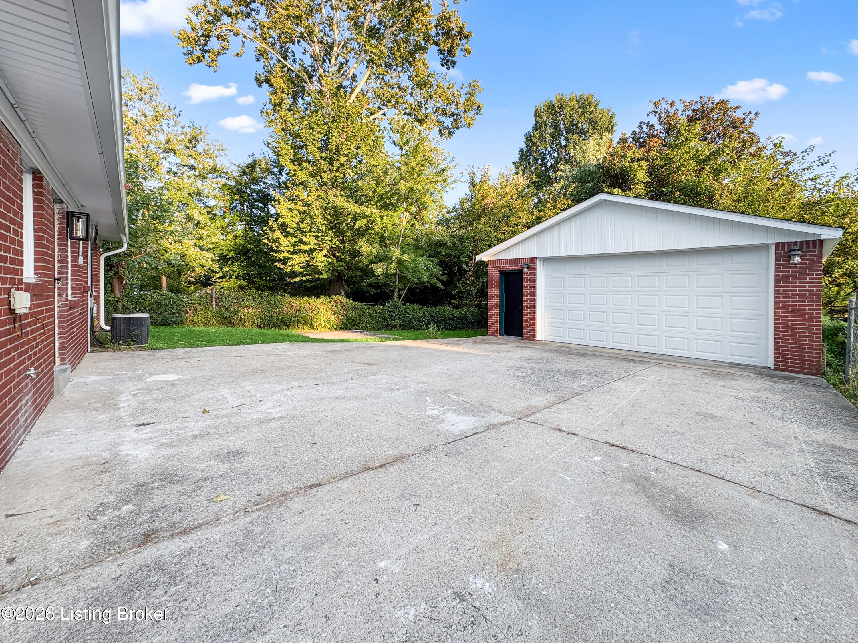 4502 Balaton Dr Property Photo 30