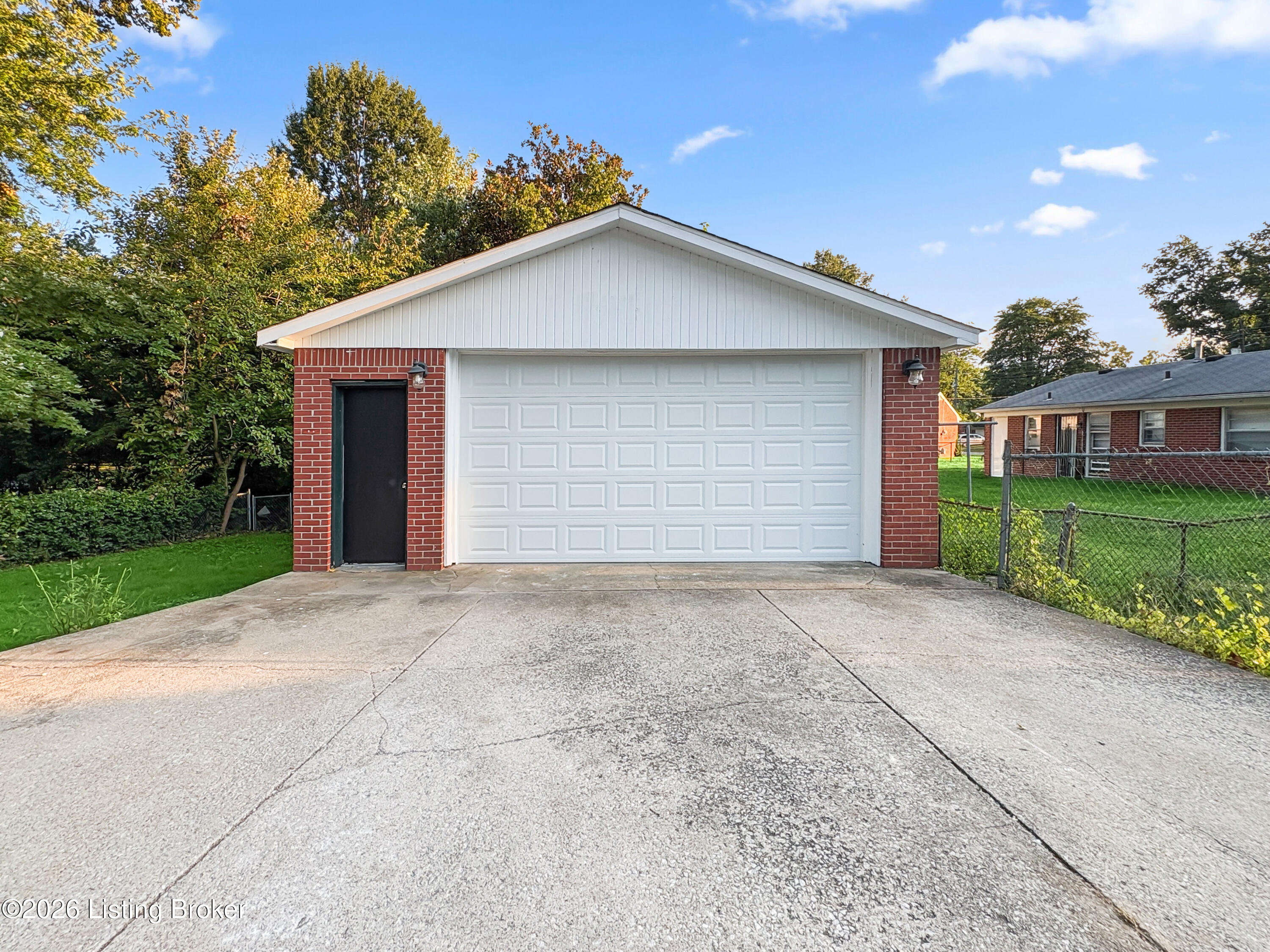 4502 Balaton Dr Property Photo 32