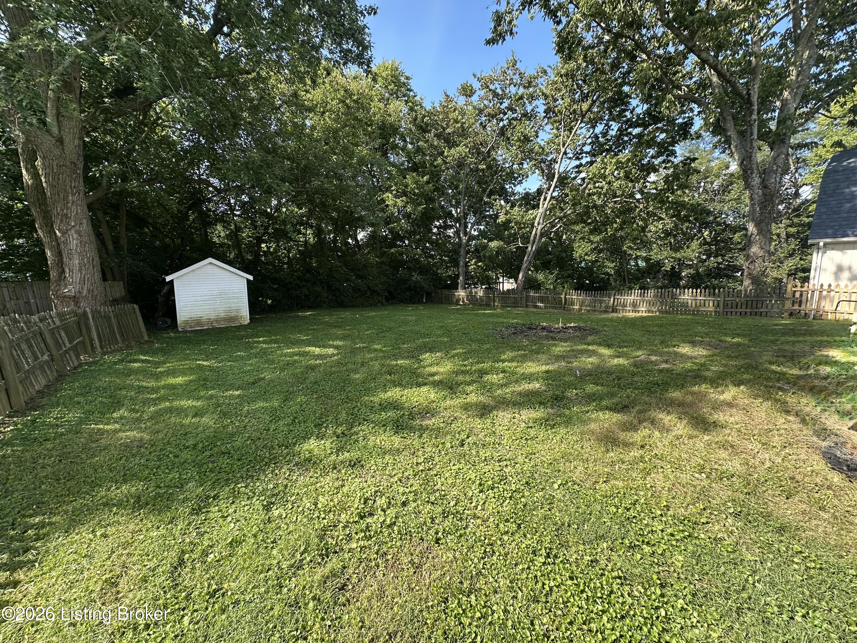 29 E Church St Property Photo 6