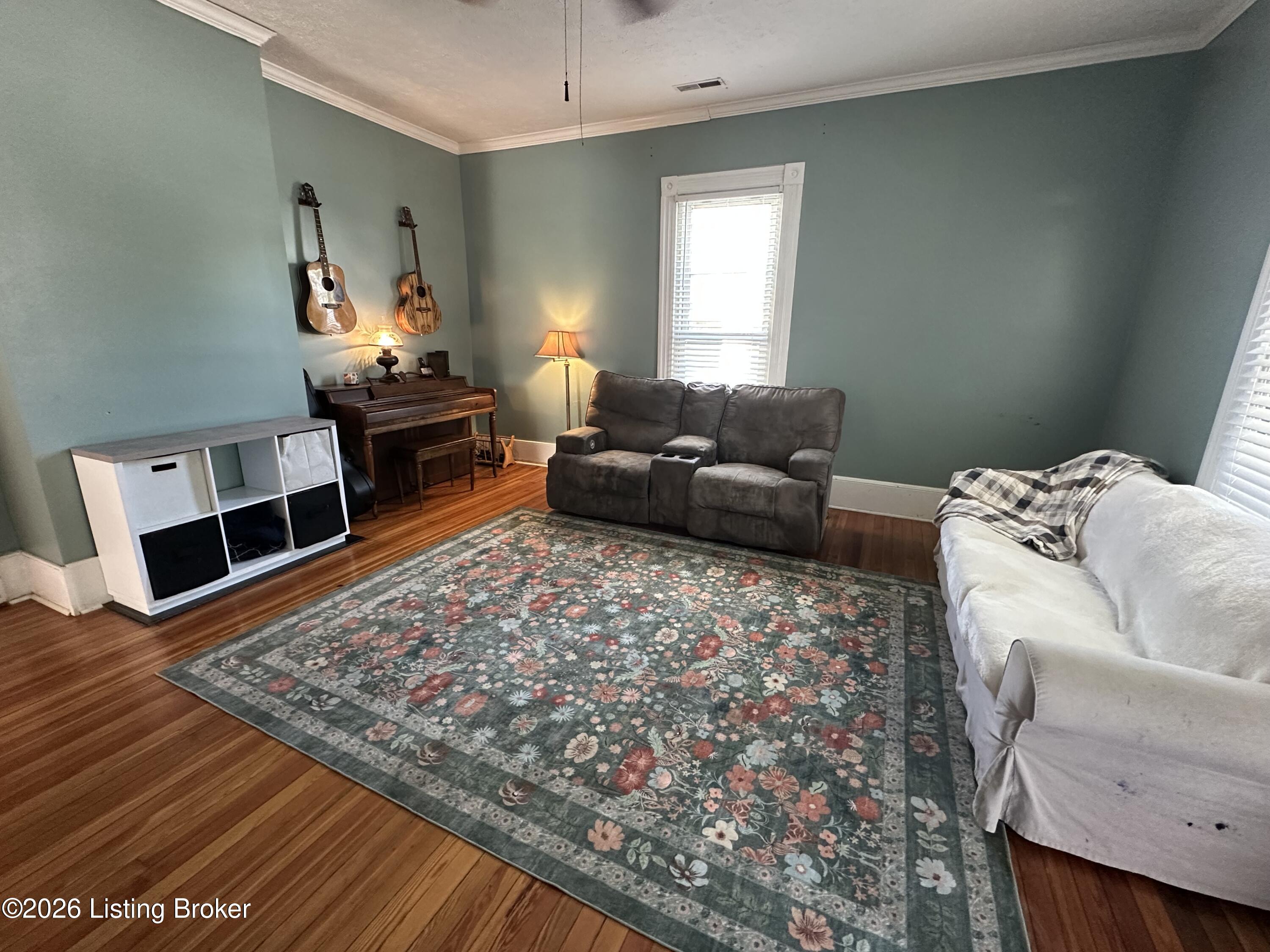 29 E Church St Property Photo 21