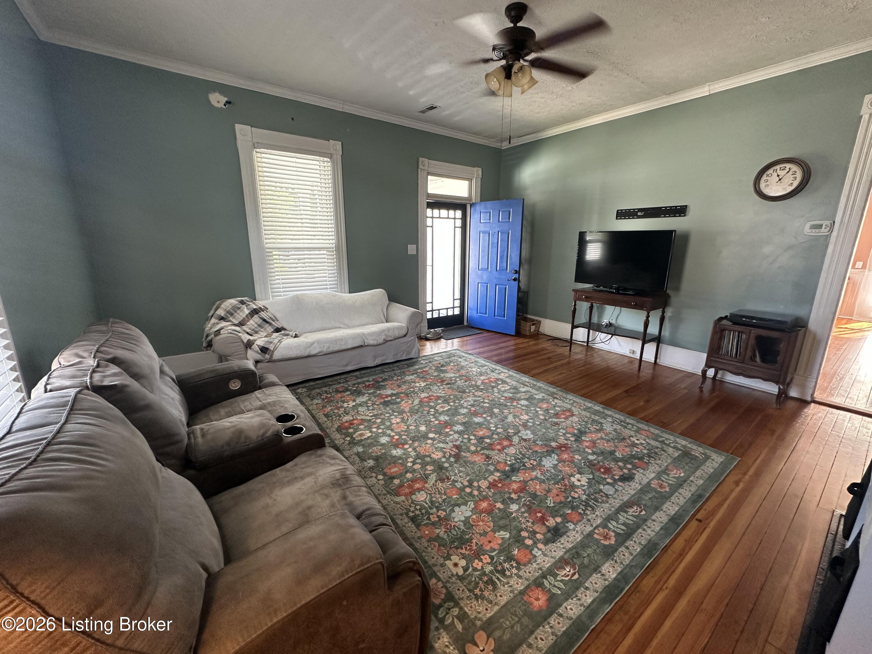 29 E Church St Property Photo 23