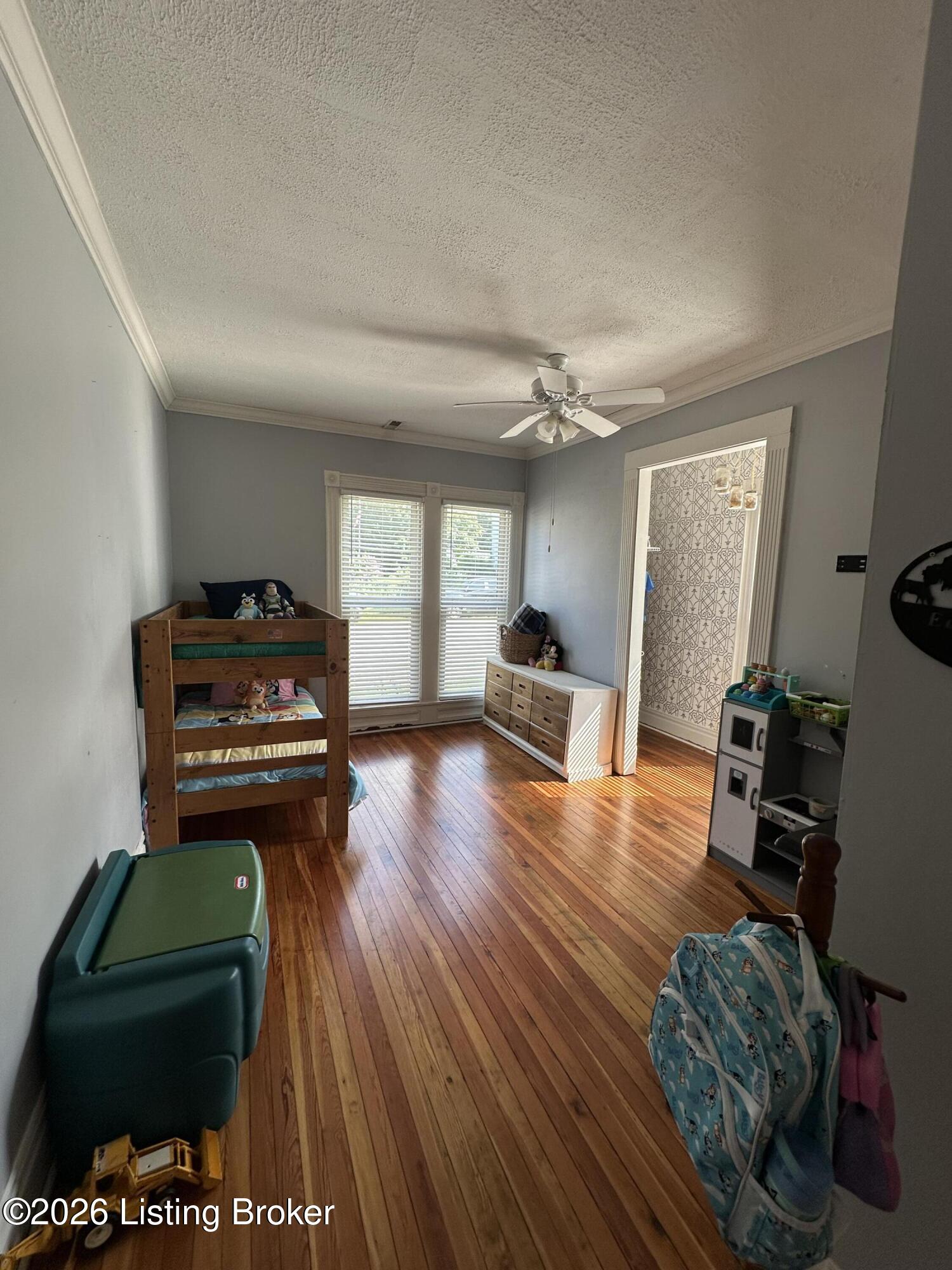 29 E Church St Property Photo 27