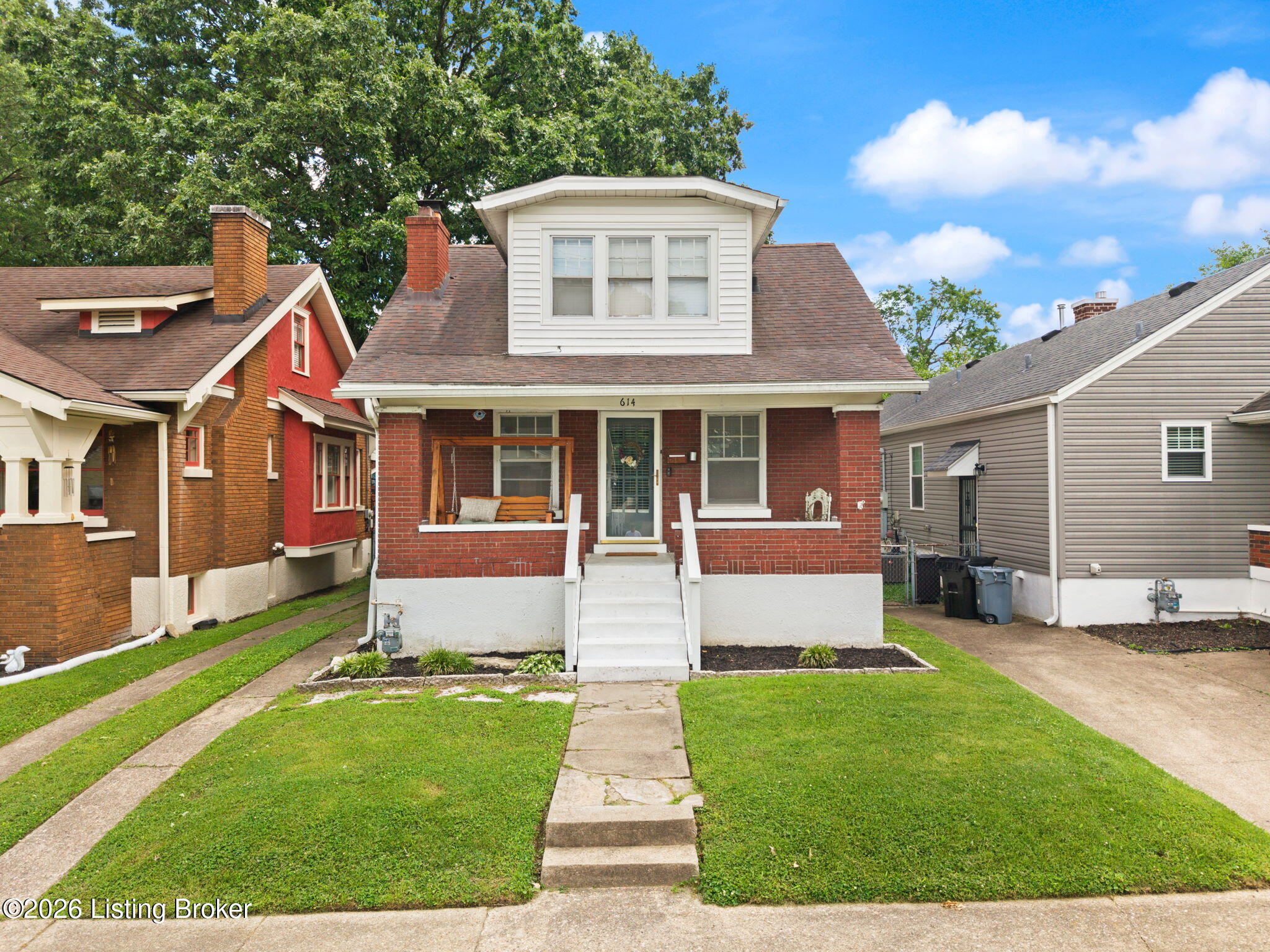 614 Harrison Ave Property Photo 1