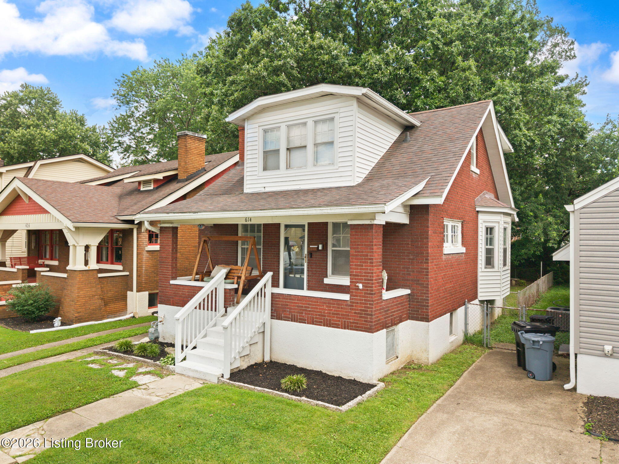 614 Harrison Ave Property Photo 41