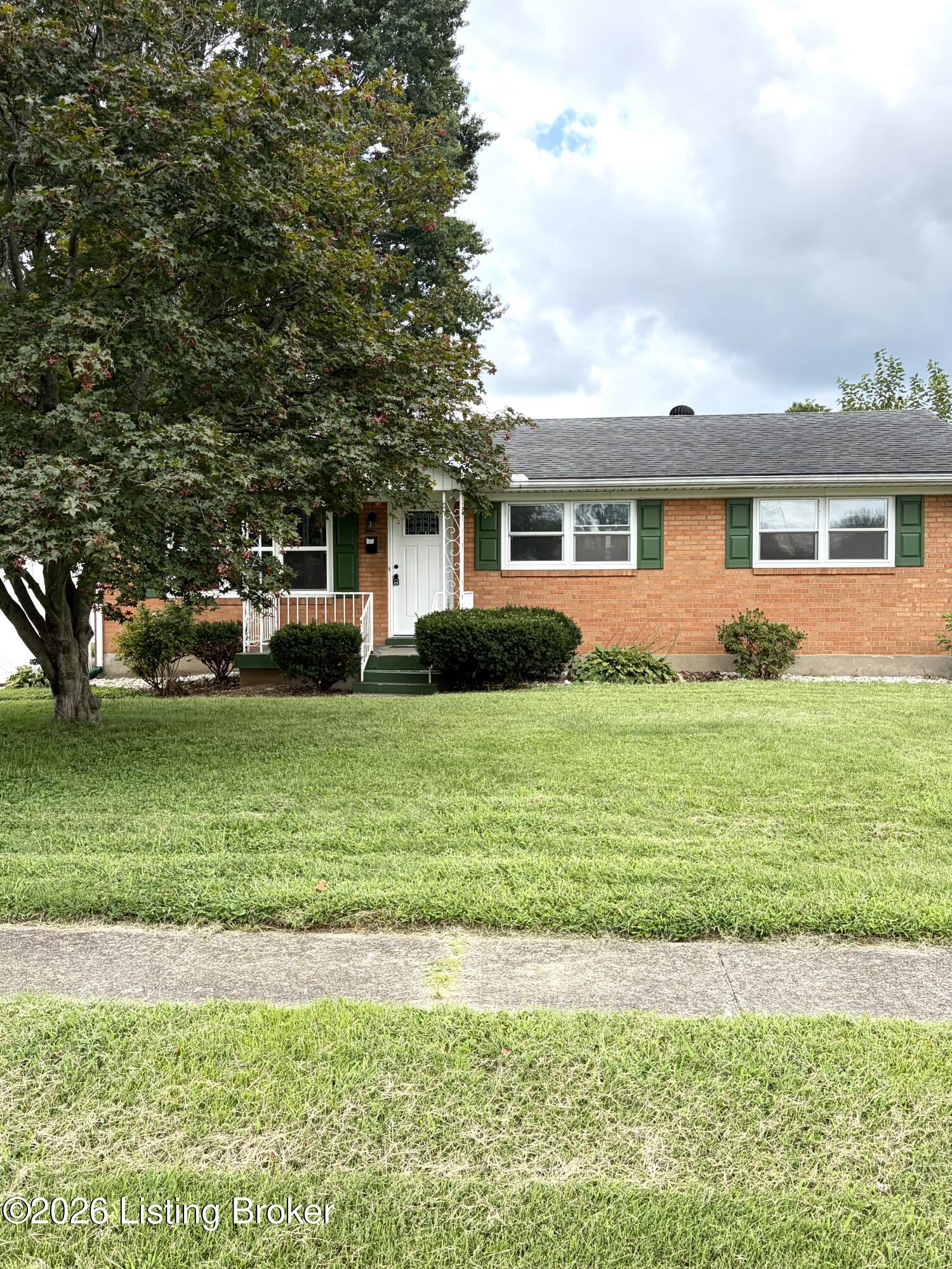 2318 Mary Catherine Dr Property Photo 2
