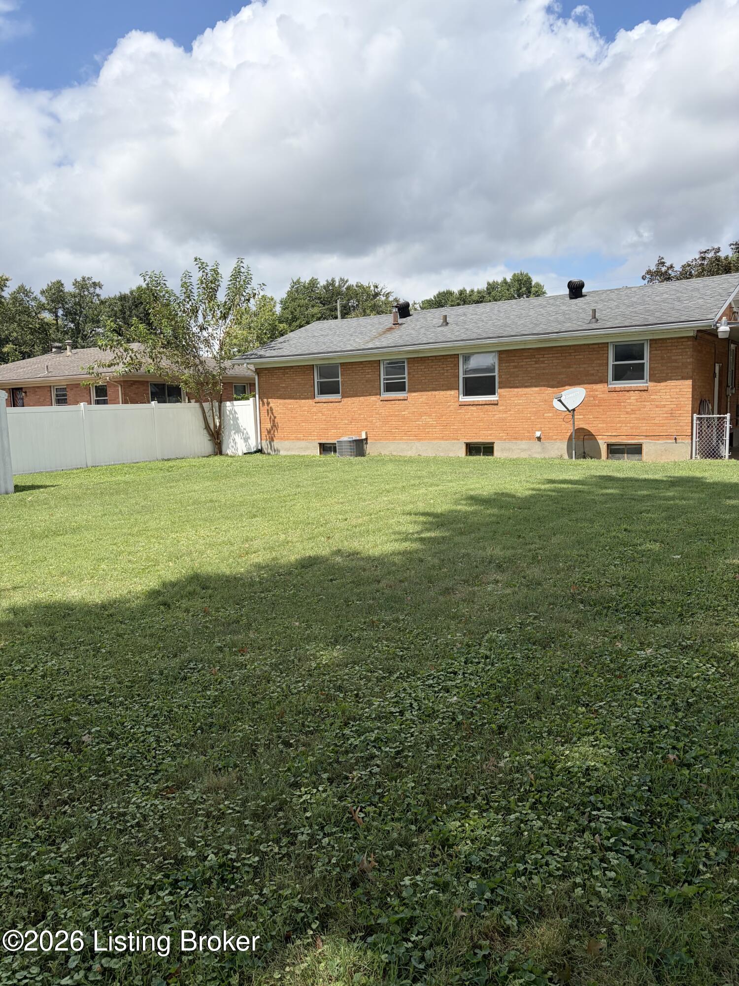 2318 Mary Catherine Dr Property Photo 22