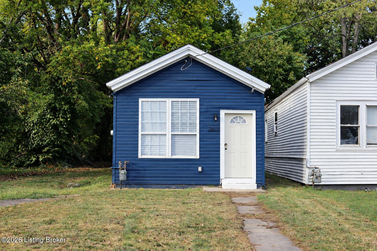 3419 Grand Ave Property Photo 19