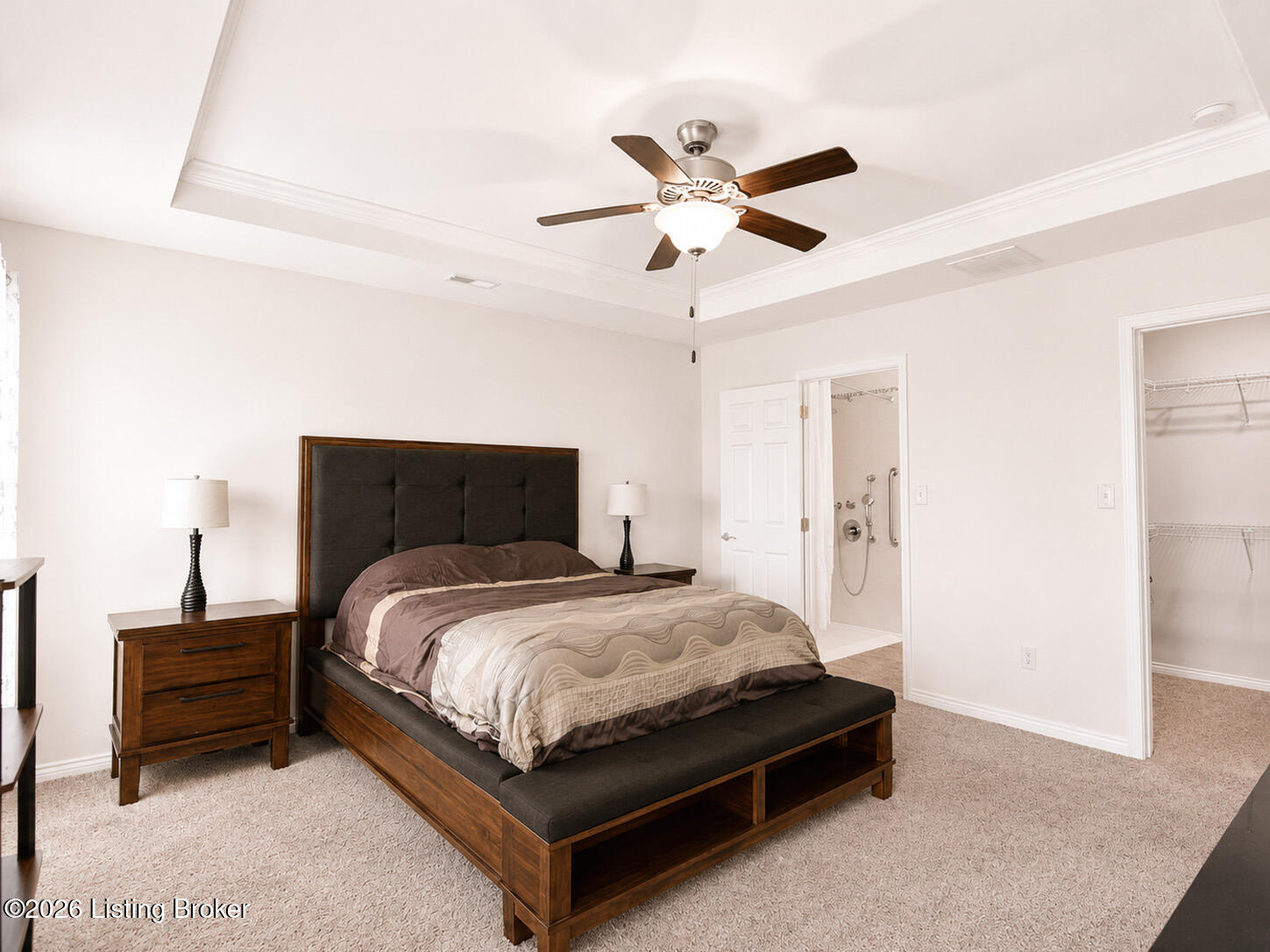 2530 Longshot Cove Property Photo 13