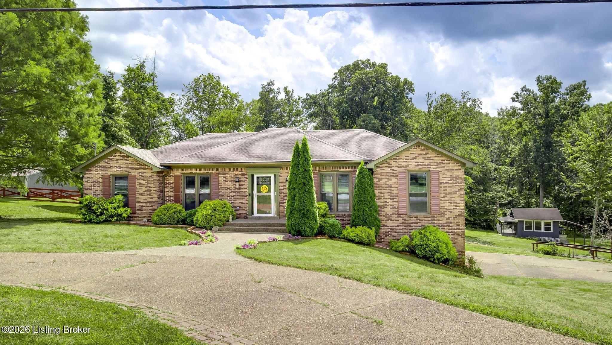 3608 Barbara Ann Blvd Property Photo 3