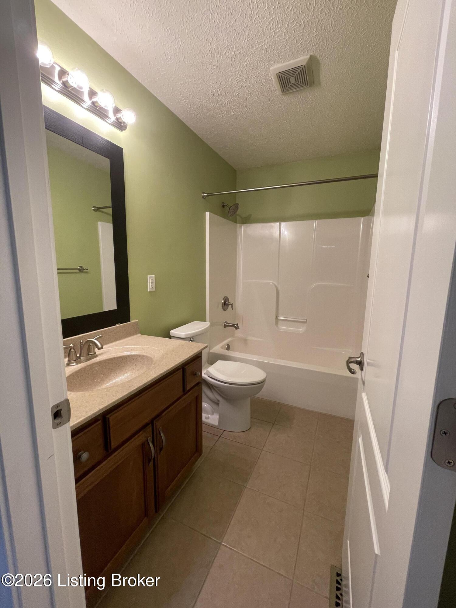 159 Wiltshire Ave Property Photo 15
