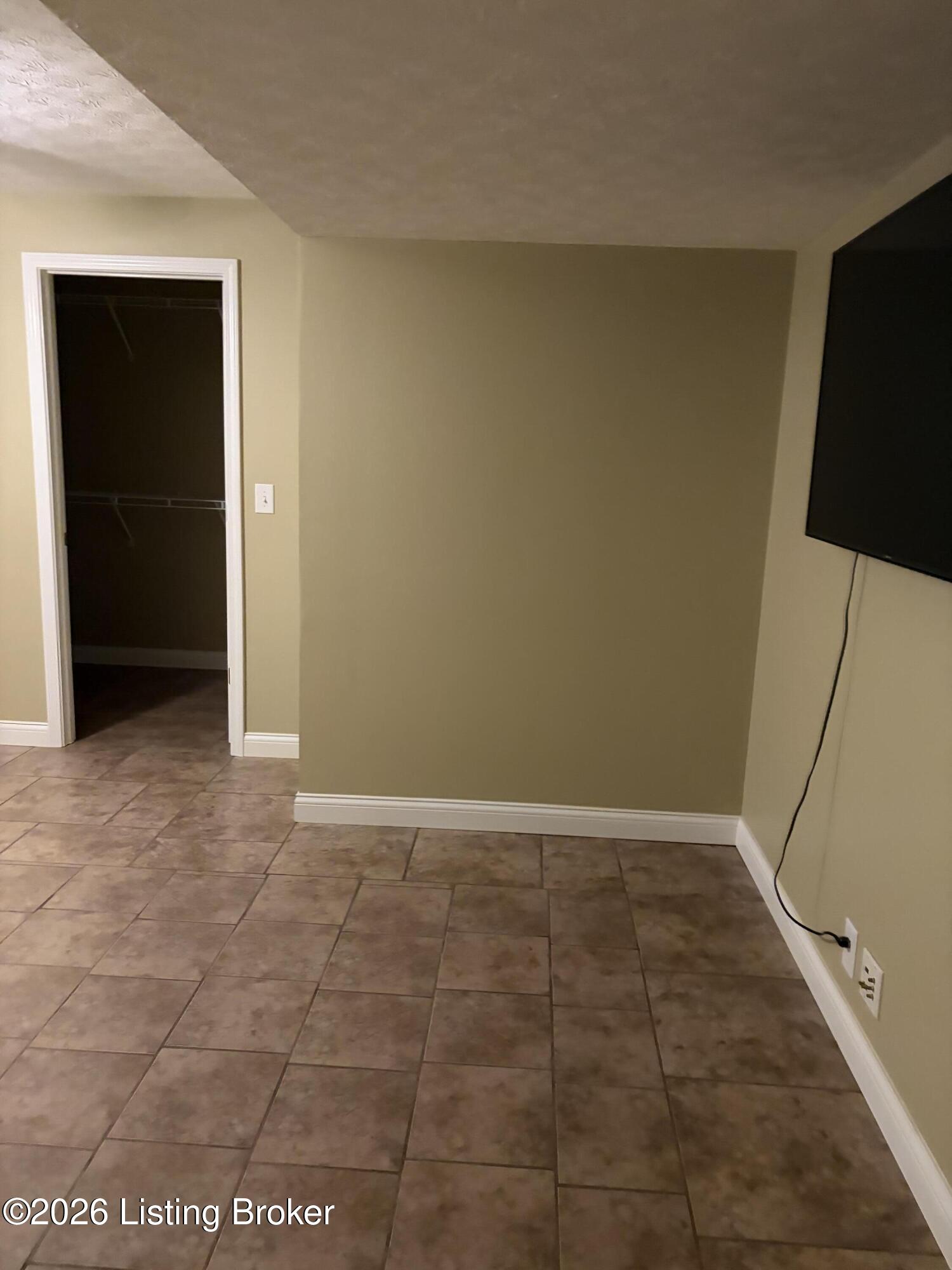 159 Wiltshire Ave Property Photo 23