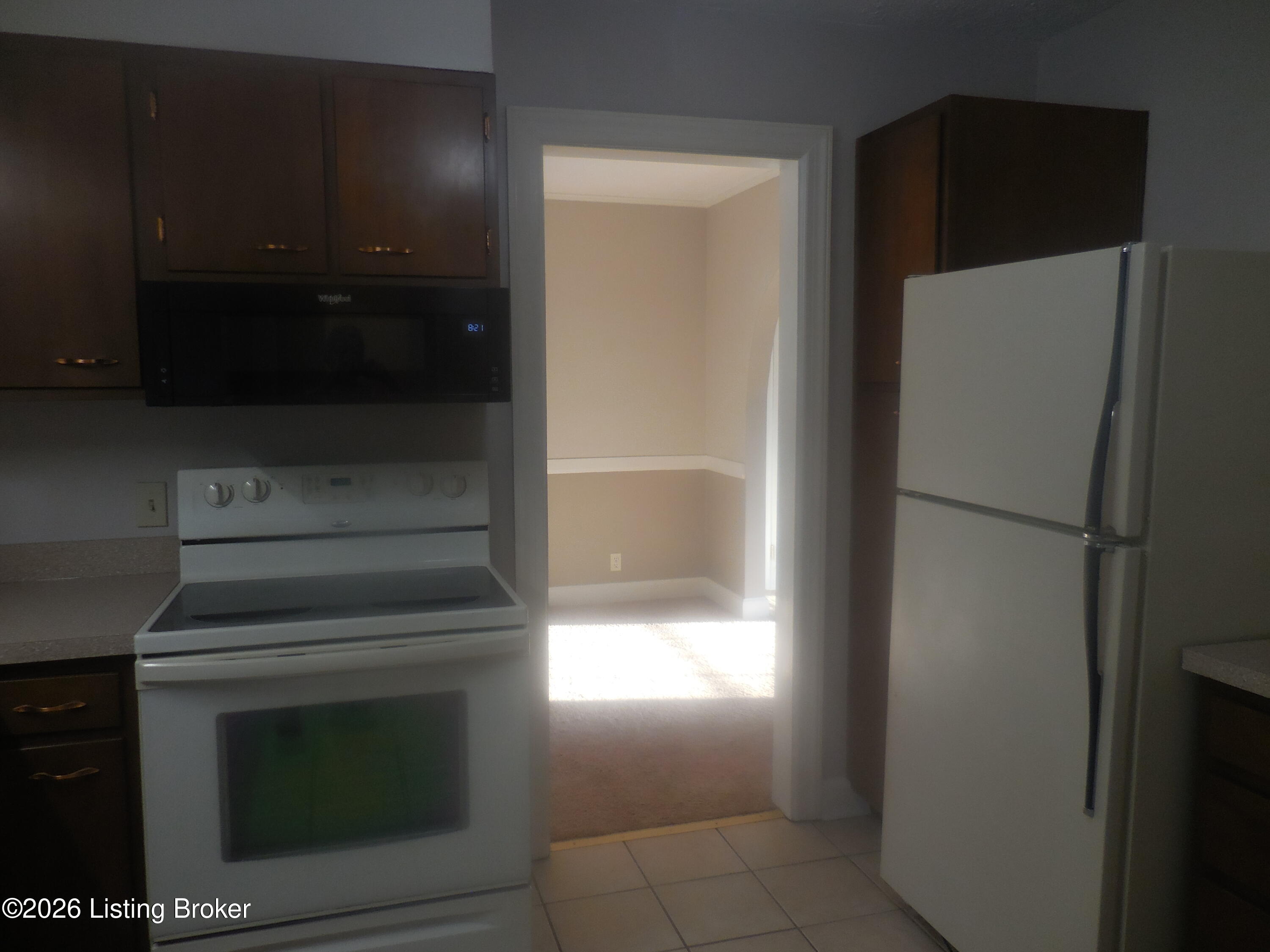 514 N 5th Ave Property Photo 9