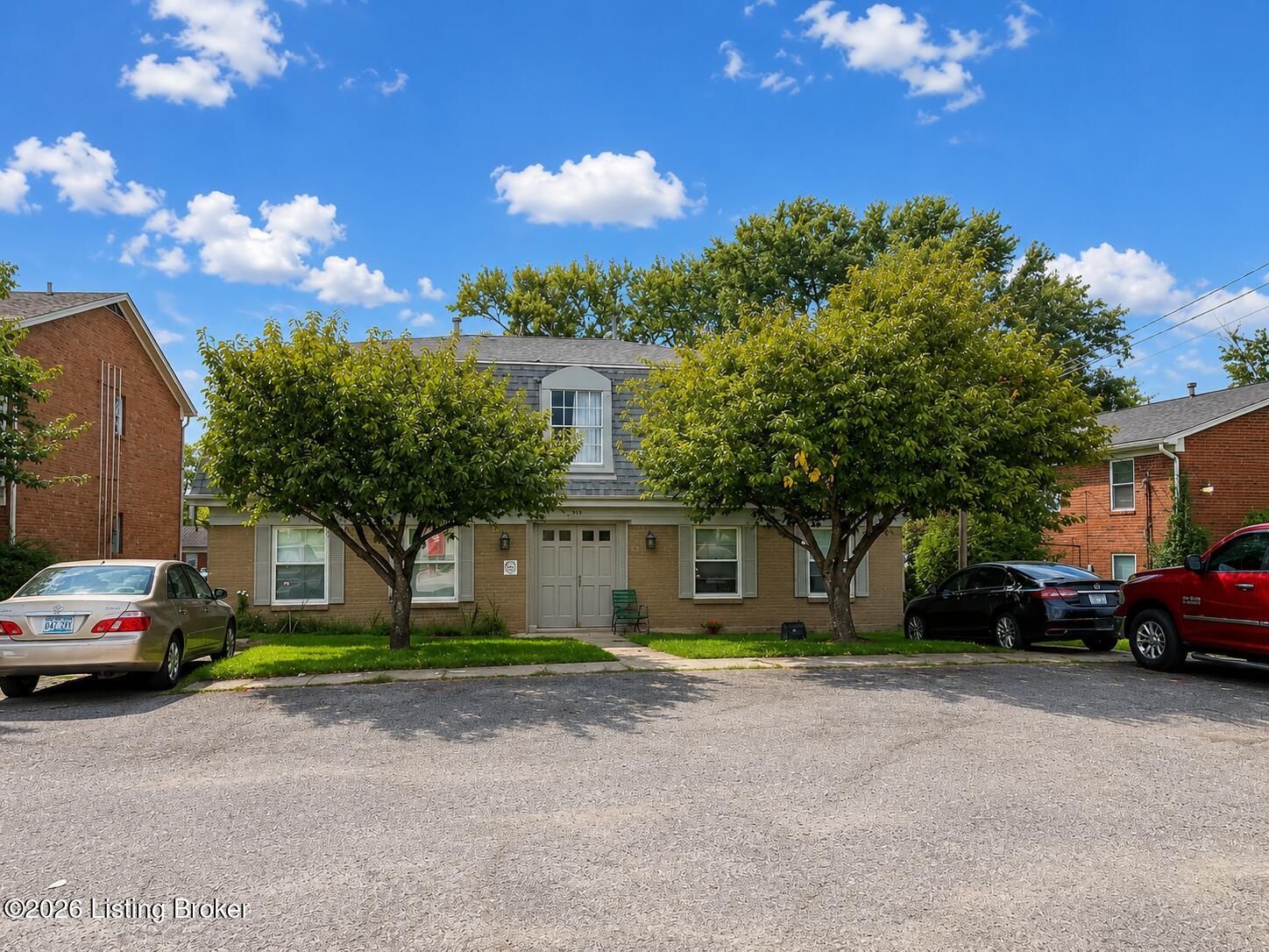 4116 Billtown Rd Property Photo 2