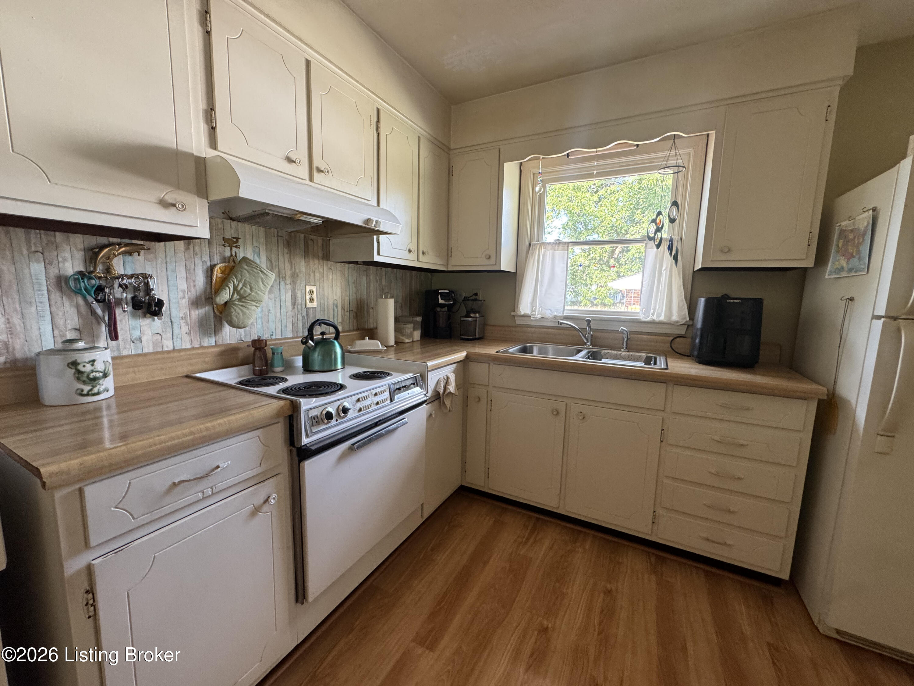 7317 Ridan Way Property Photo 7