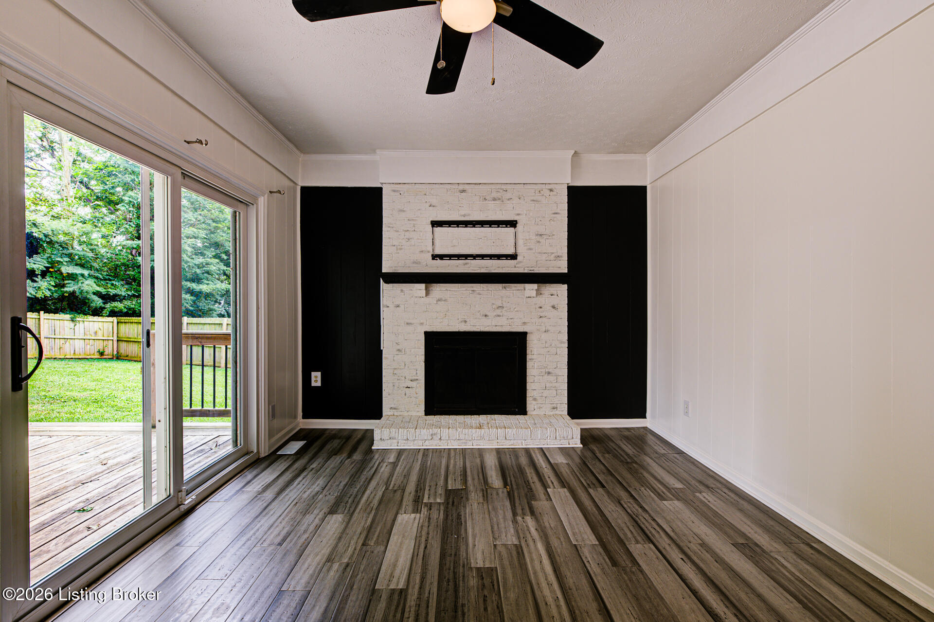 4517 Amerivan Ct Property Photo 10