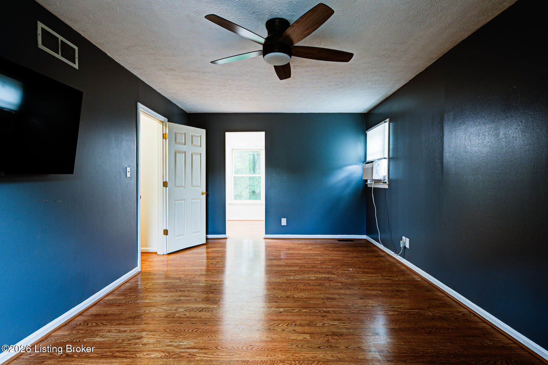 4517 Amerivan Ct Property Photo 26