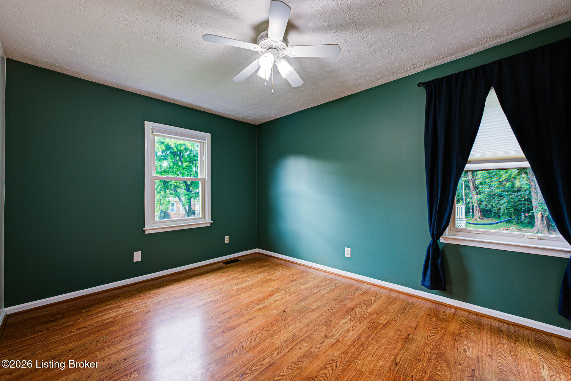 4517 Amerivan Ct Property Photo 32