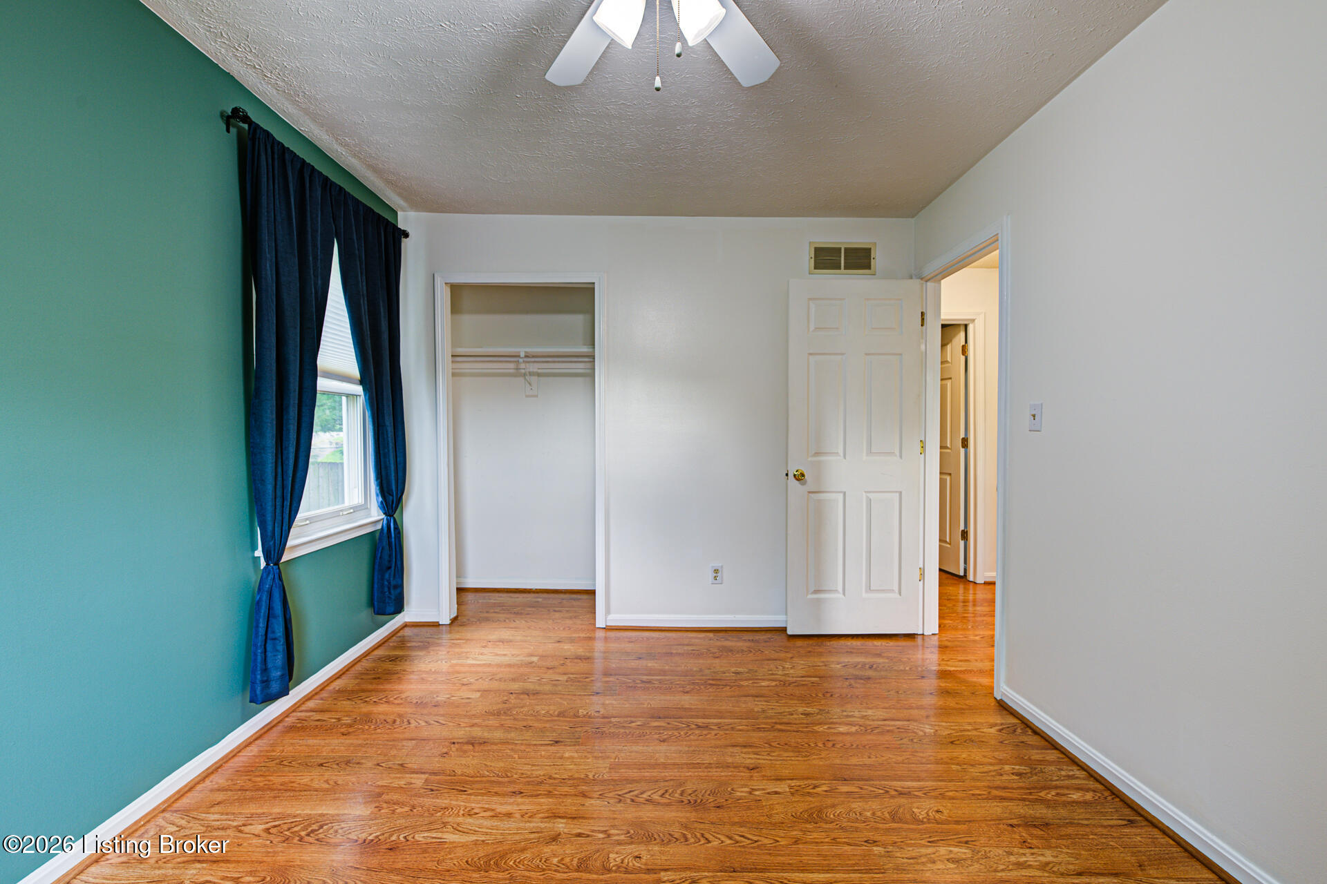 4517 Amerivan Ct Property Photo 33