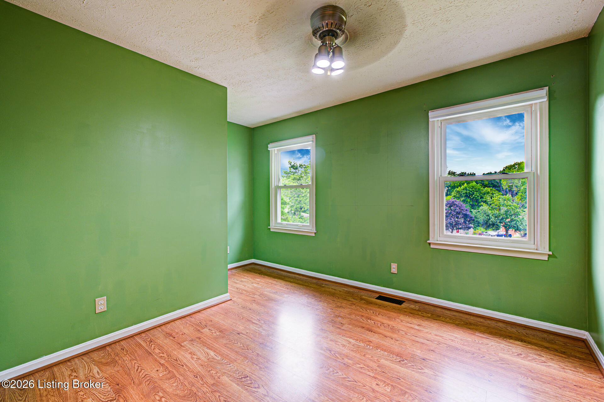 4517 Amerivan Ct Property Photo 34