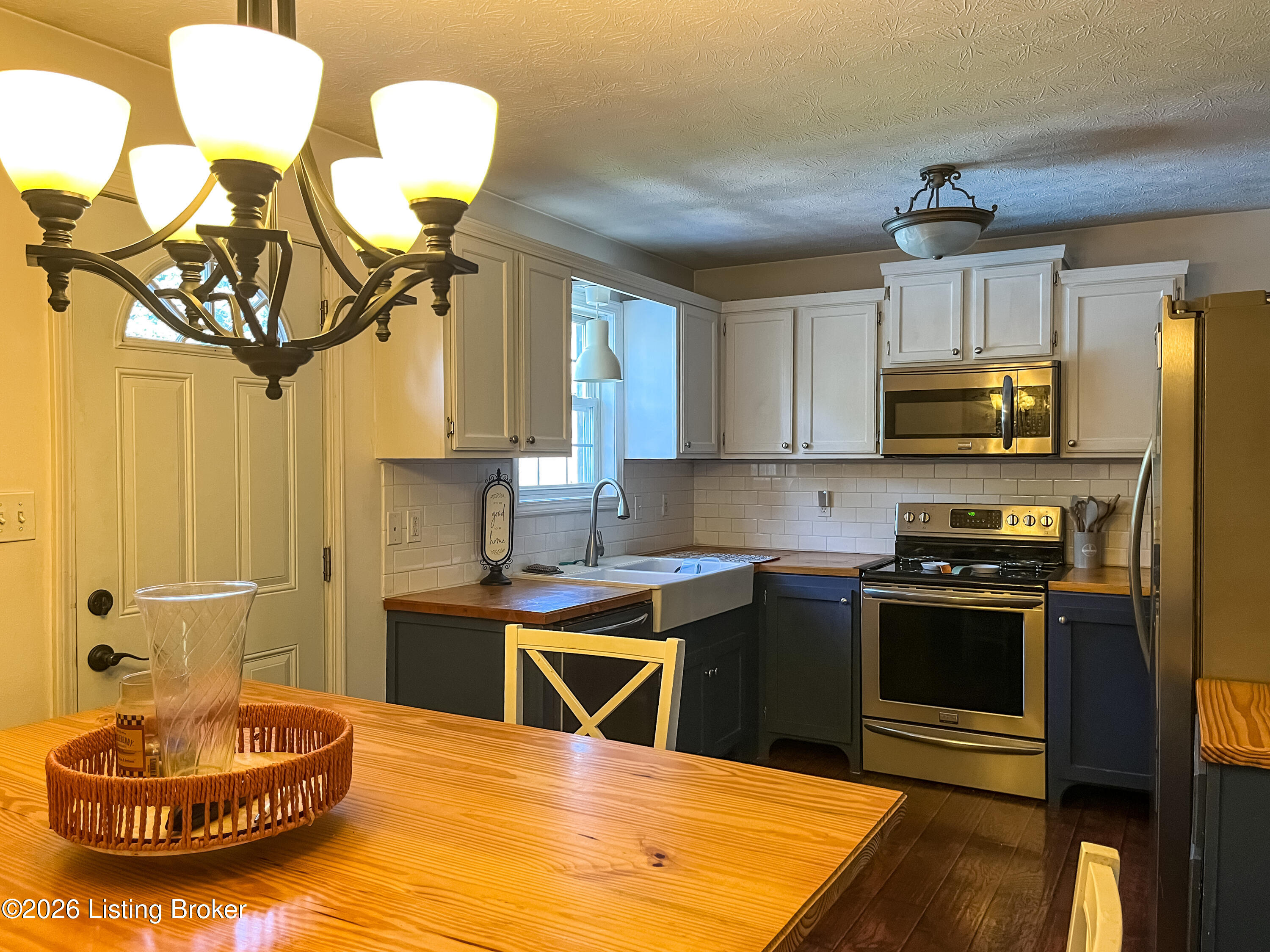 501 Aaron Way Property Photo 13
