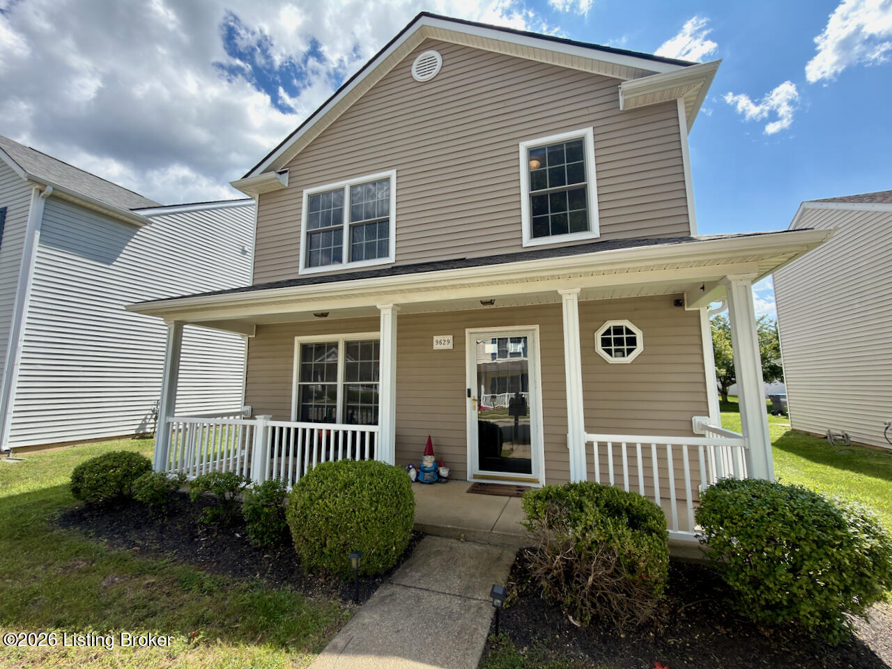 9629 Riverwalk Ave Property Photo 3