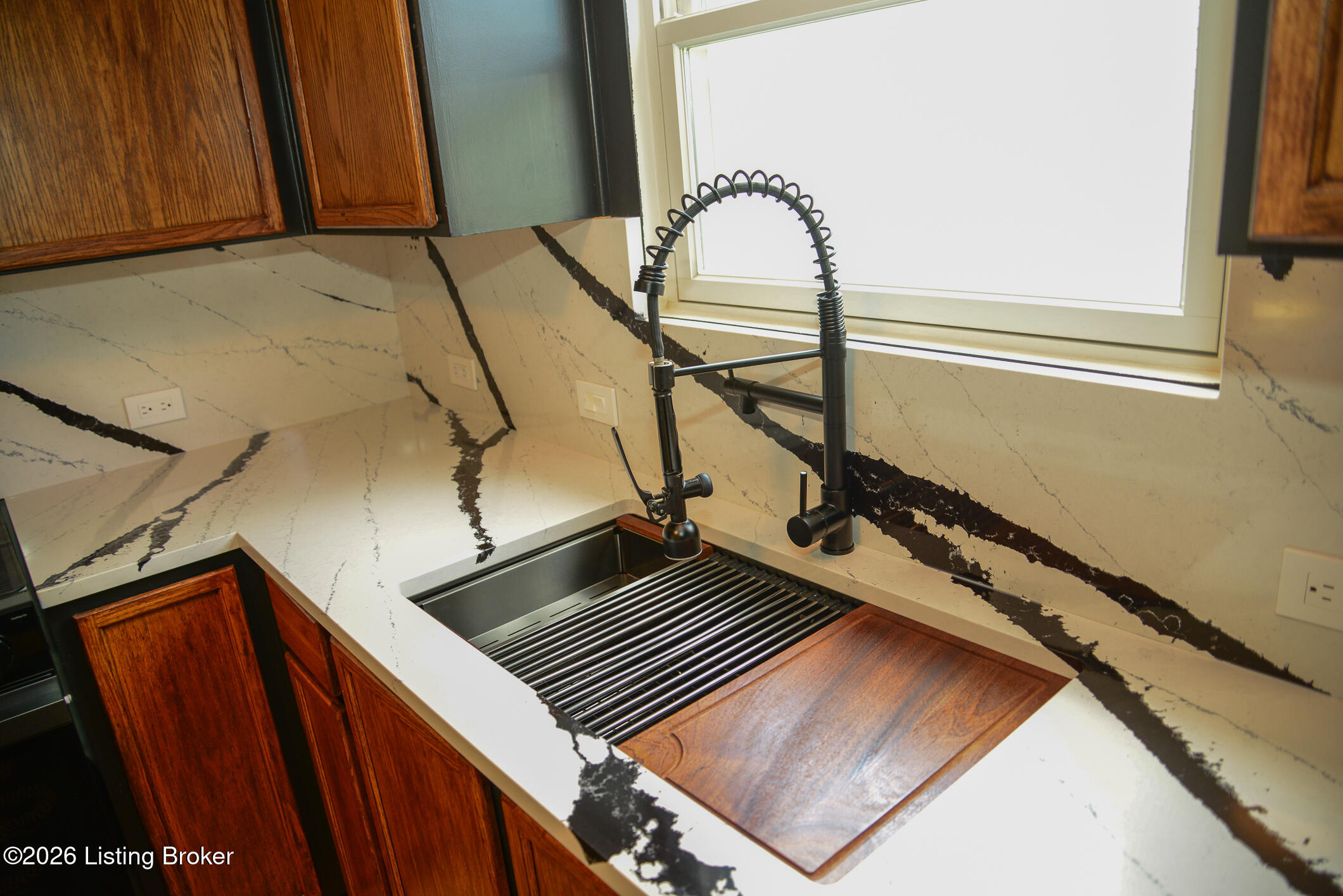 9629 Riverwalk Ave Property Photo 13