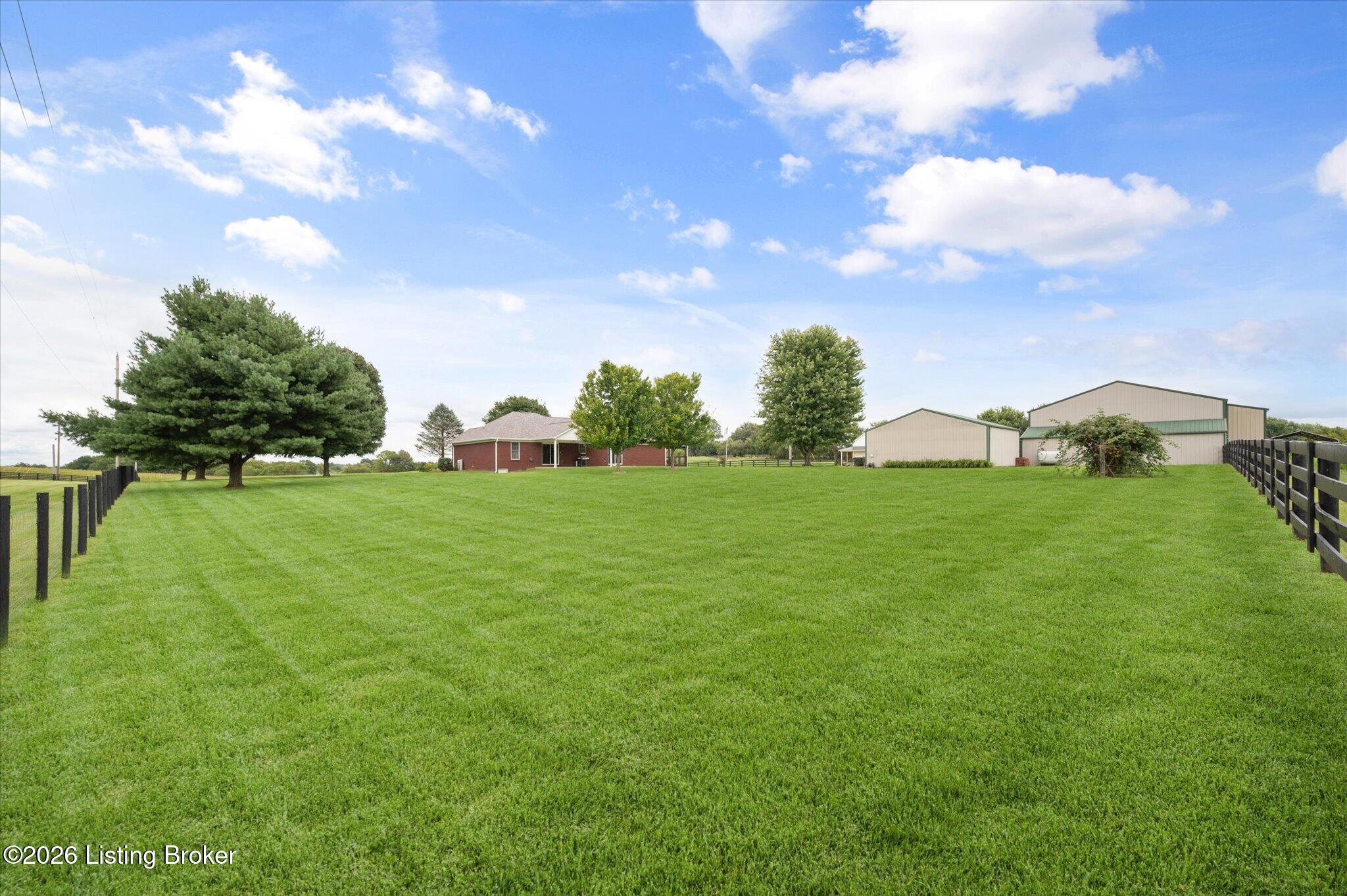 5383 Benson Pike Property Photo 9