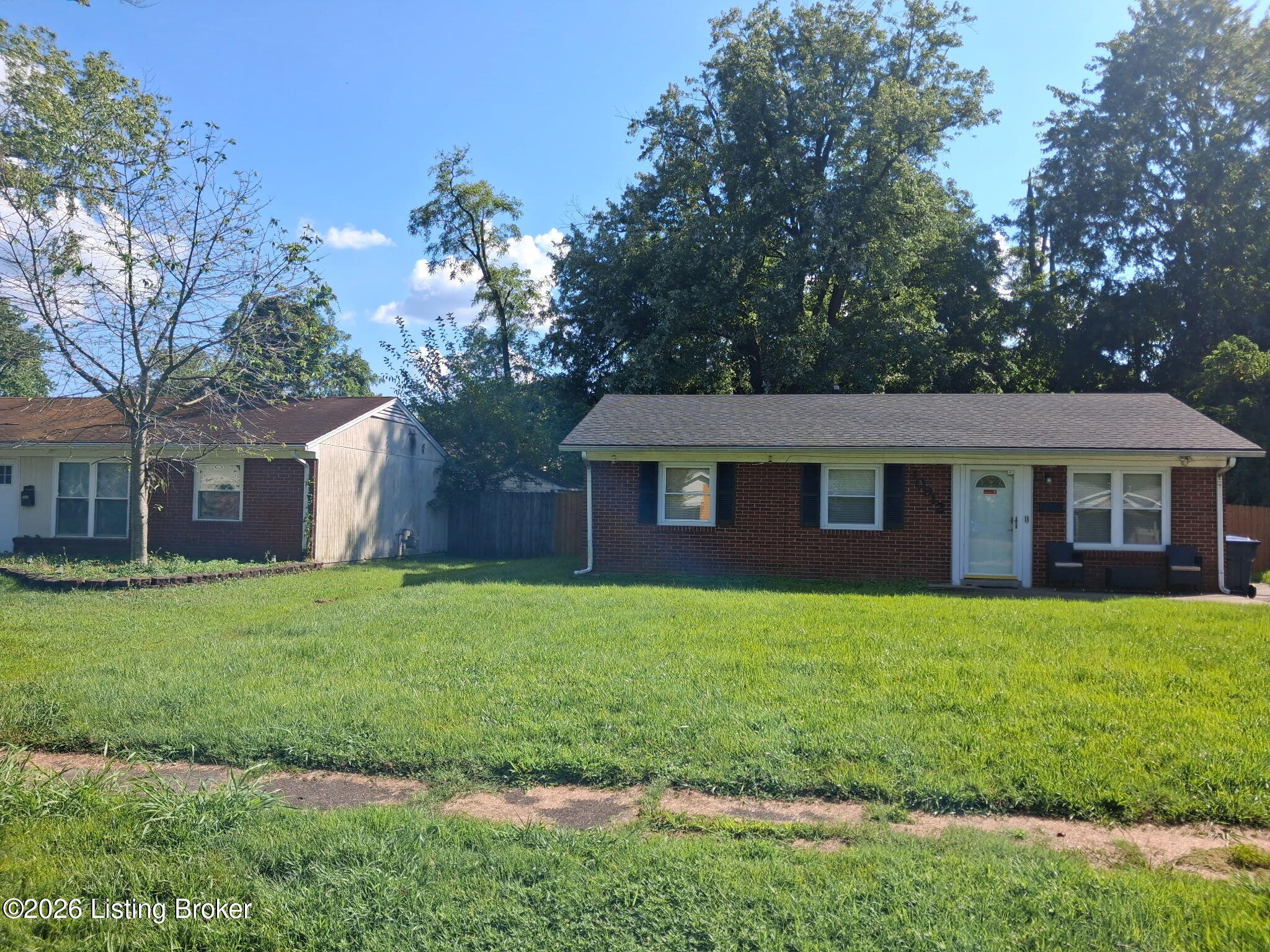 10912 Milwaukee Way Property Photo 1