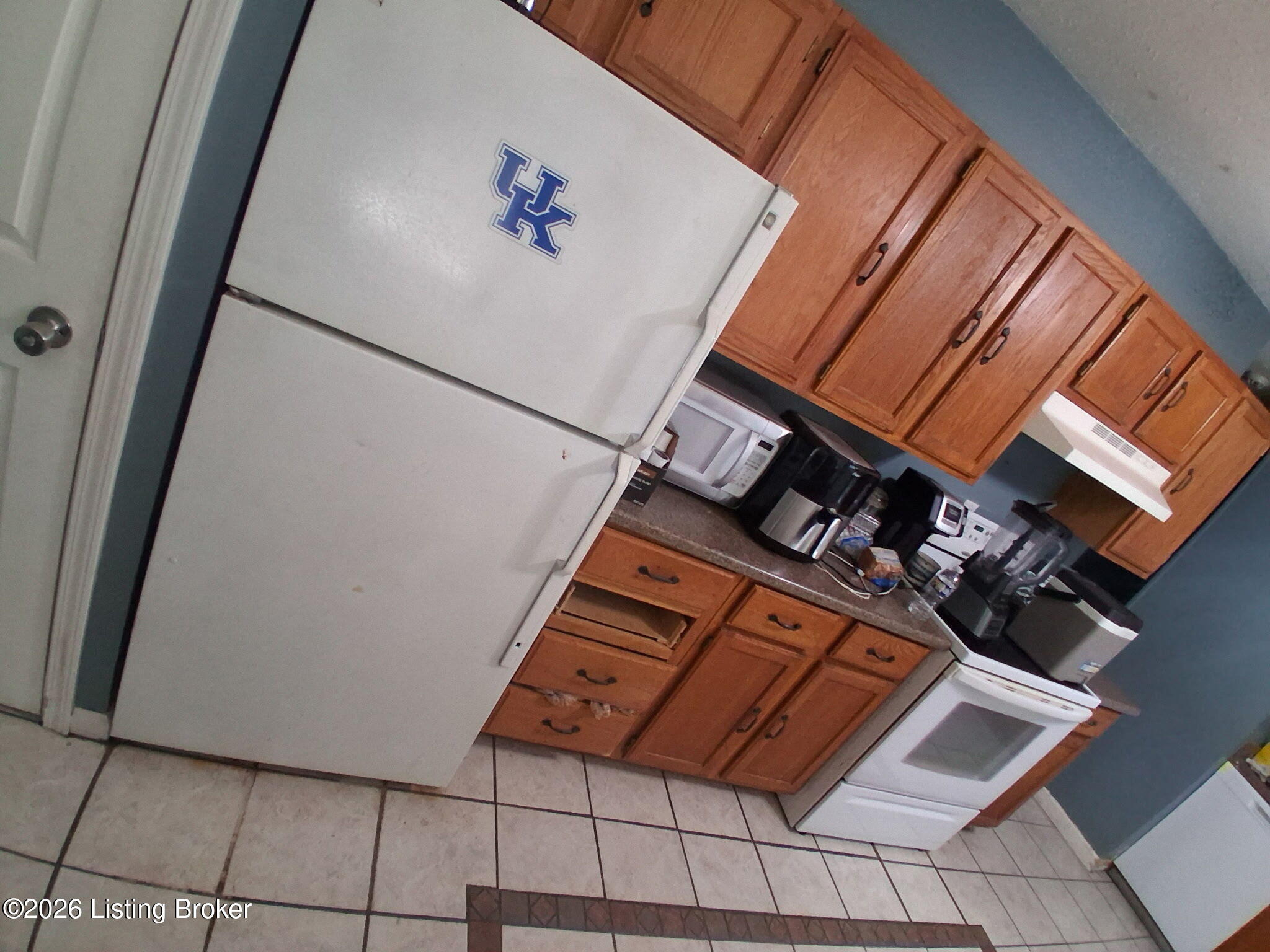 10912 Milwaukee Way Property Photo 3
