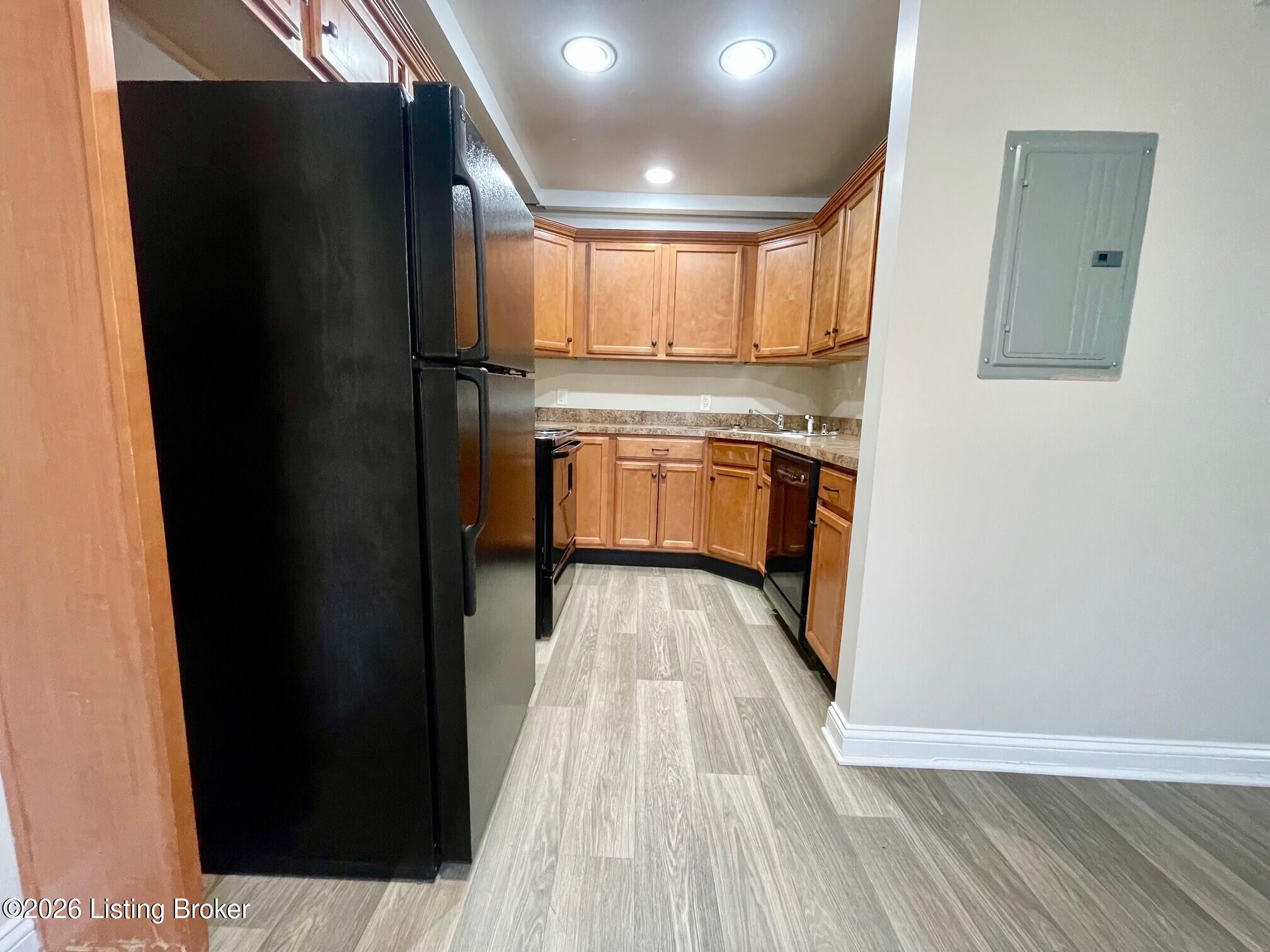 428 1/2 N Hite Ave 19 Property Photo 3
