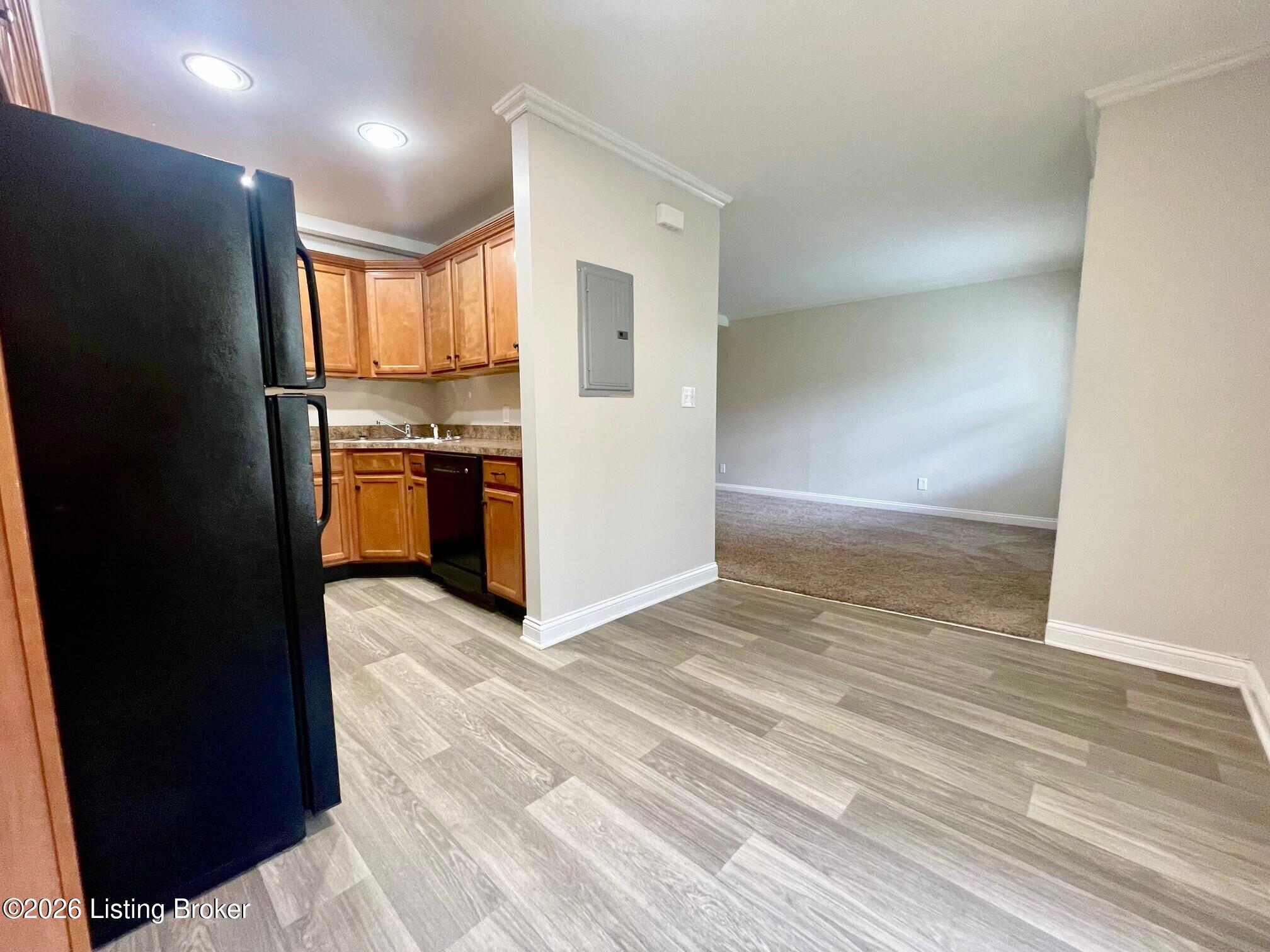 428 1/2 N Hite Ave 19 Property Photo 4